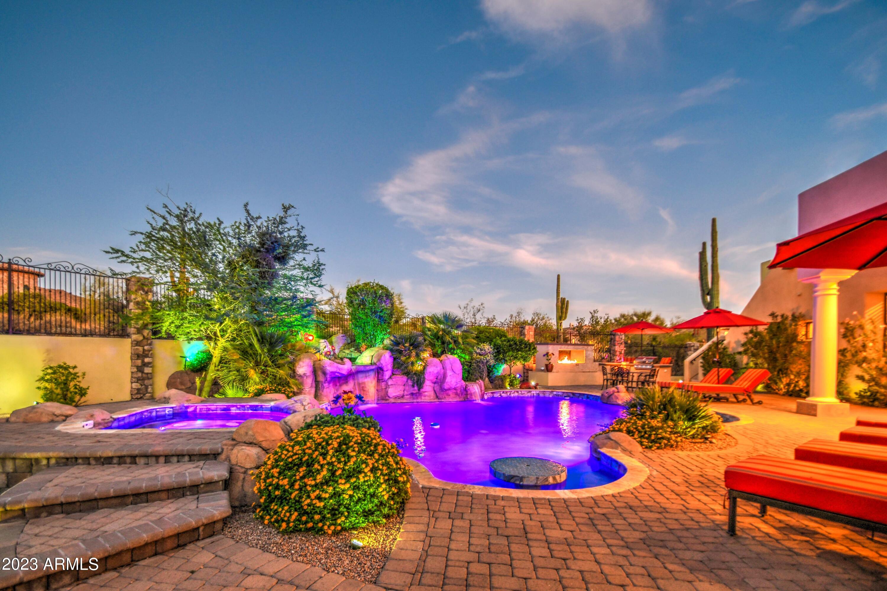 LAS SENDAS - Residential