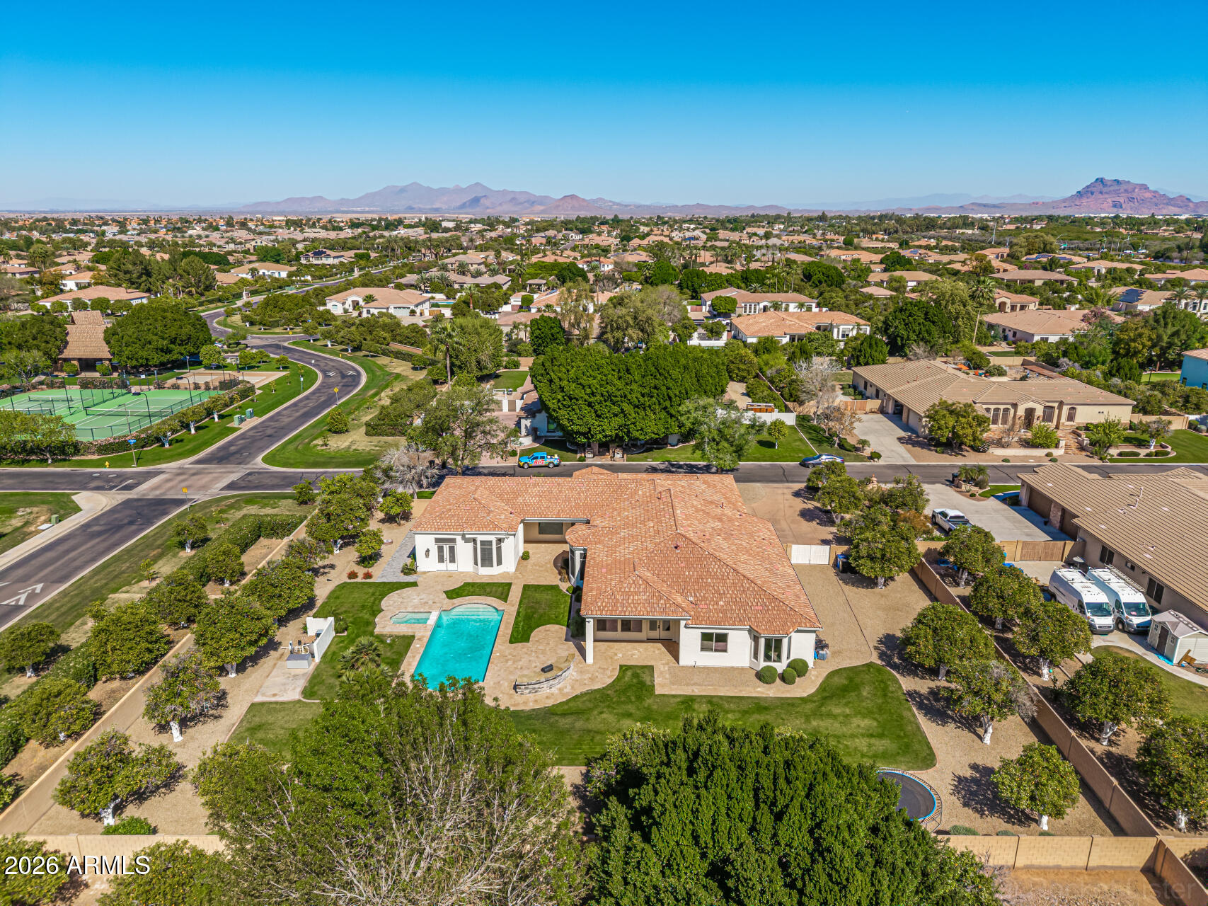 ARBOLEDA UNIT 2 - Residential