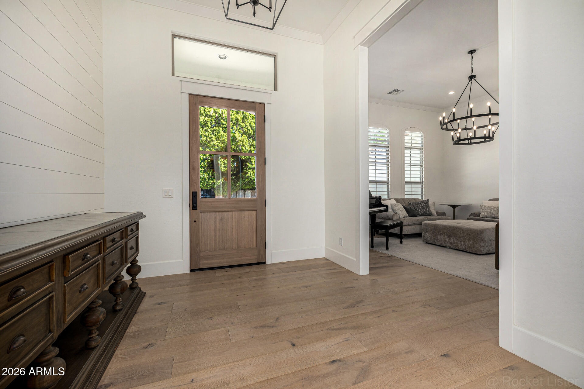 ARBOLEDA UNIT 2 - Residential