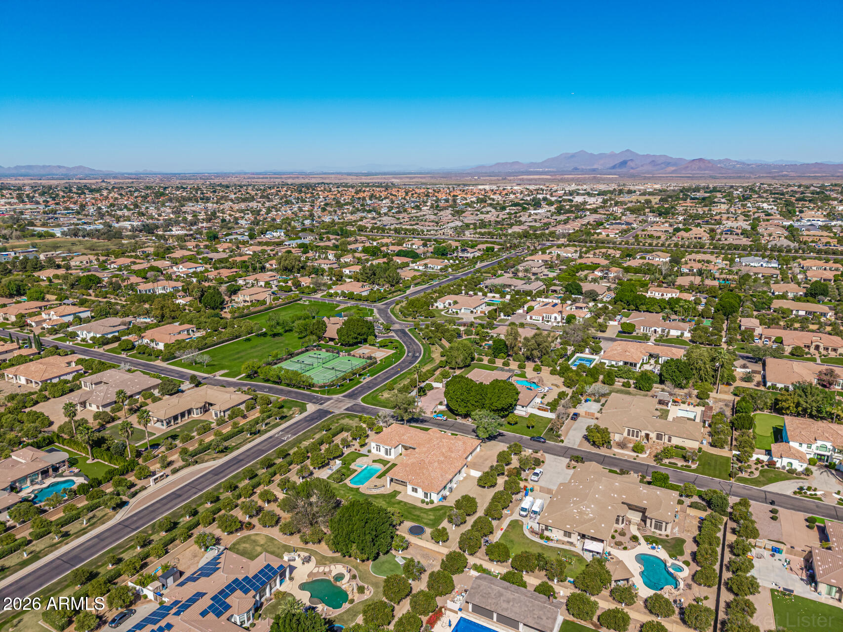 ARBOLEDA UNIT 2 - Residential