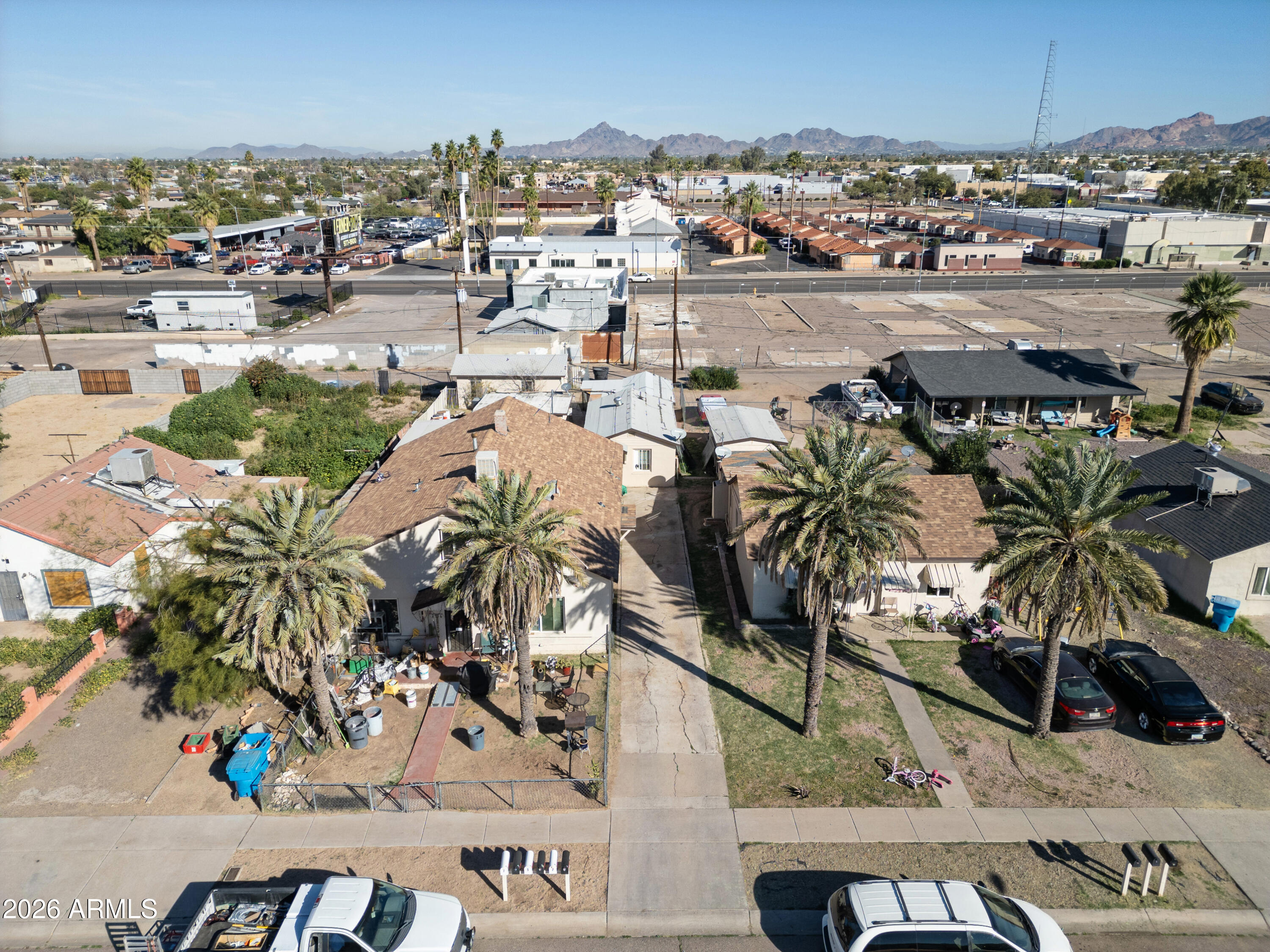 EL MOLINO PLACE - Residential Income