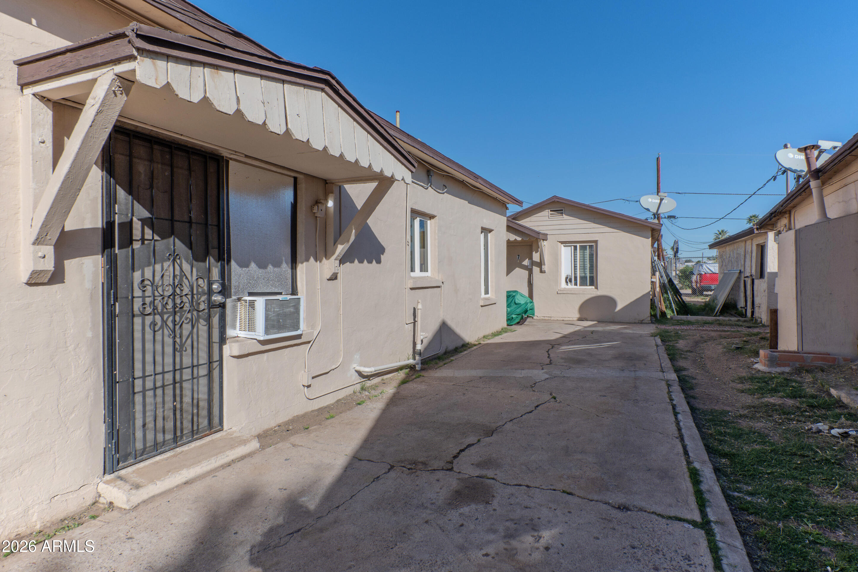 EL MOLINO PLACE - Residential Income