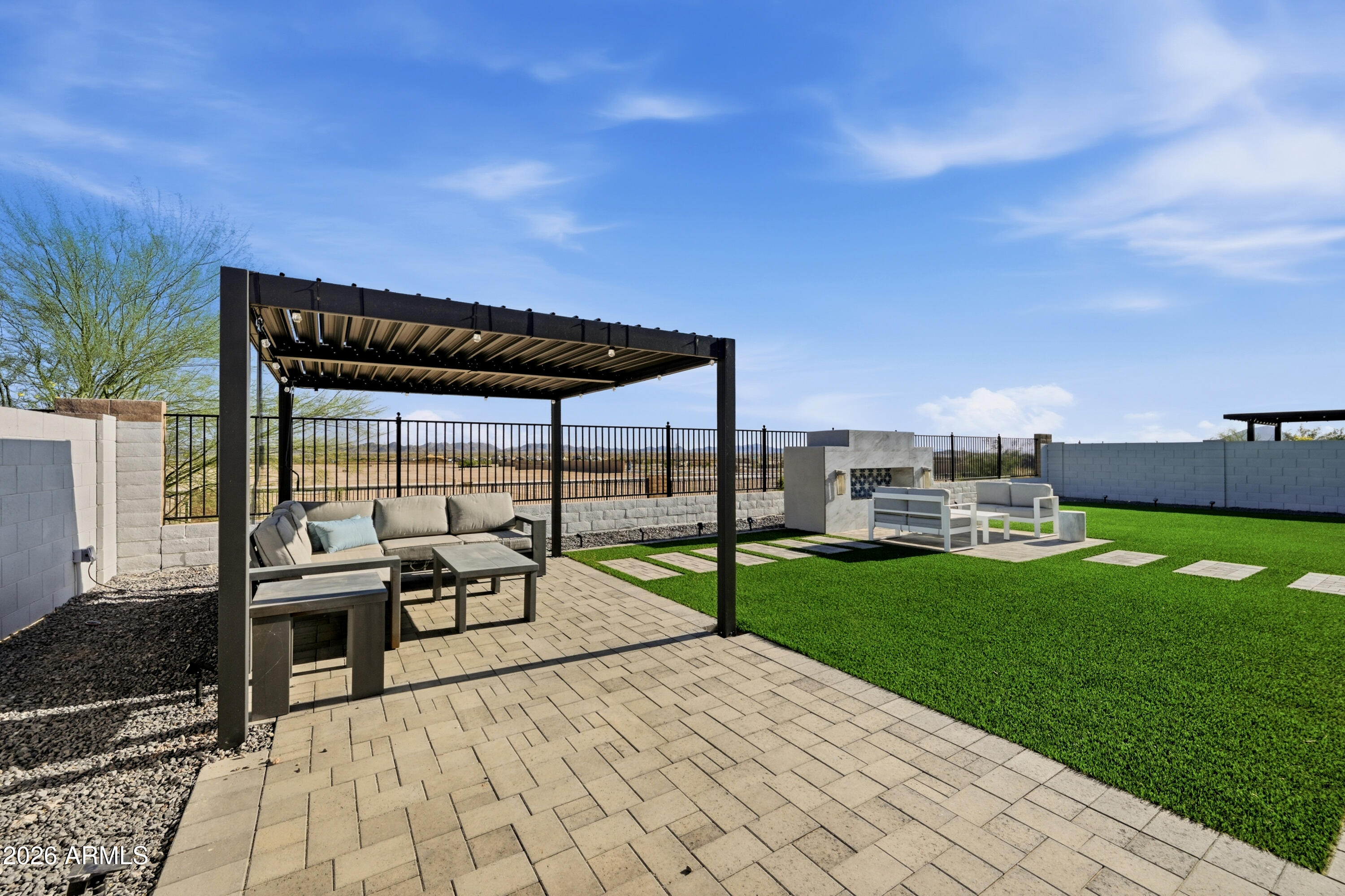 ESTRELLA PARCEL 9.43 - Residential