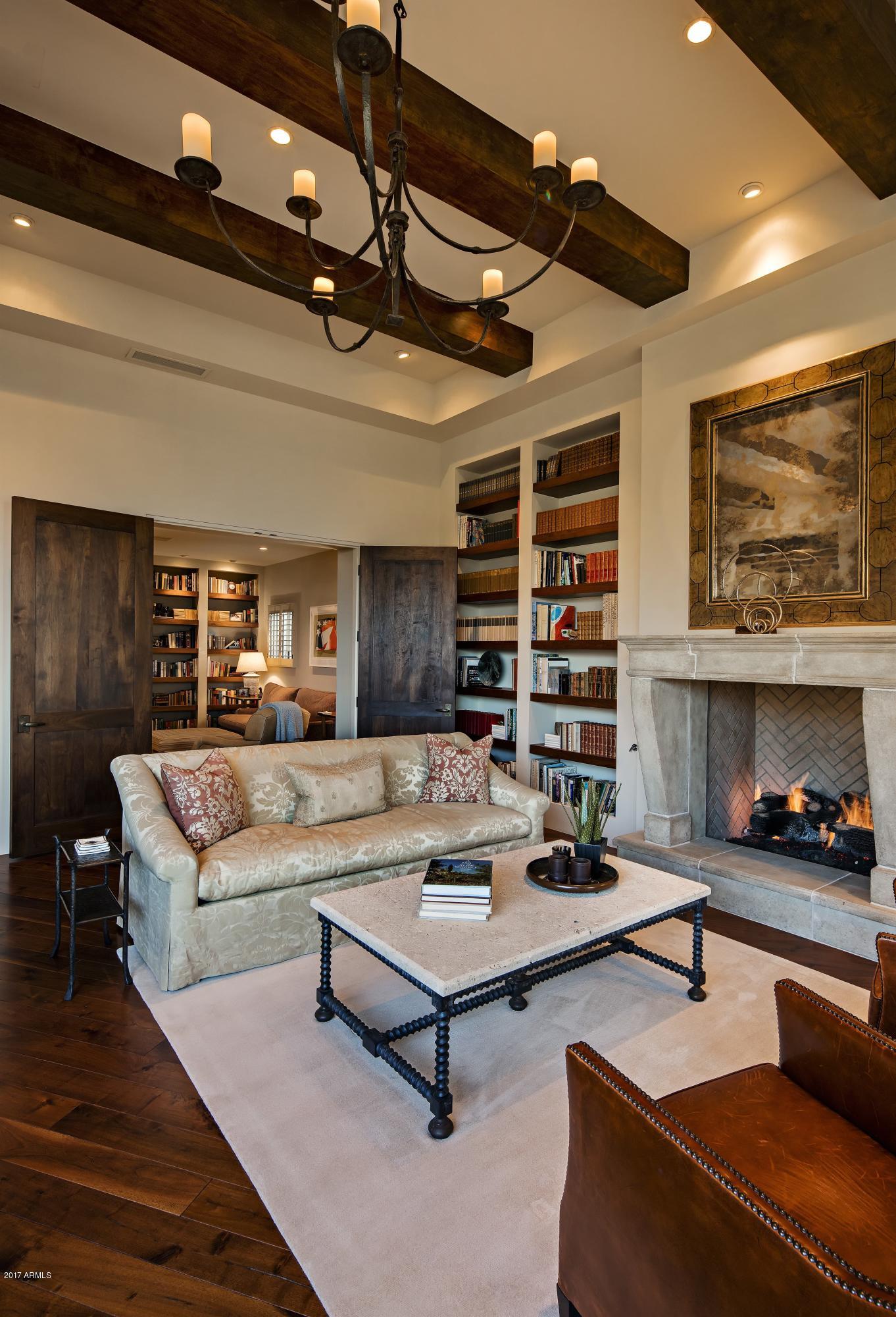ESTANCIA - Residential