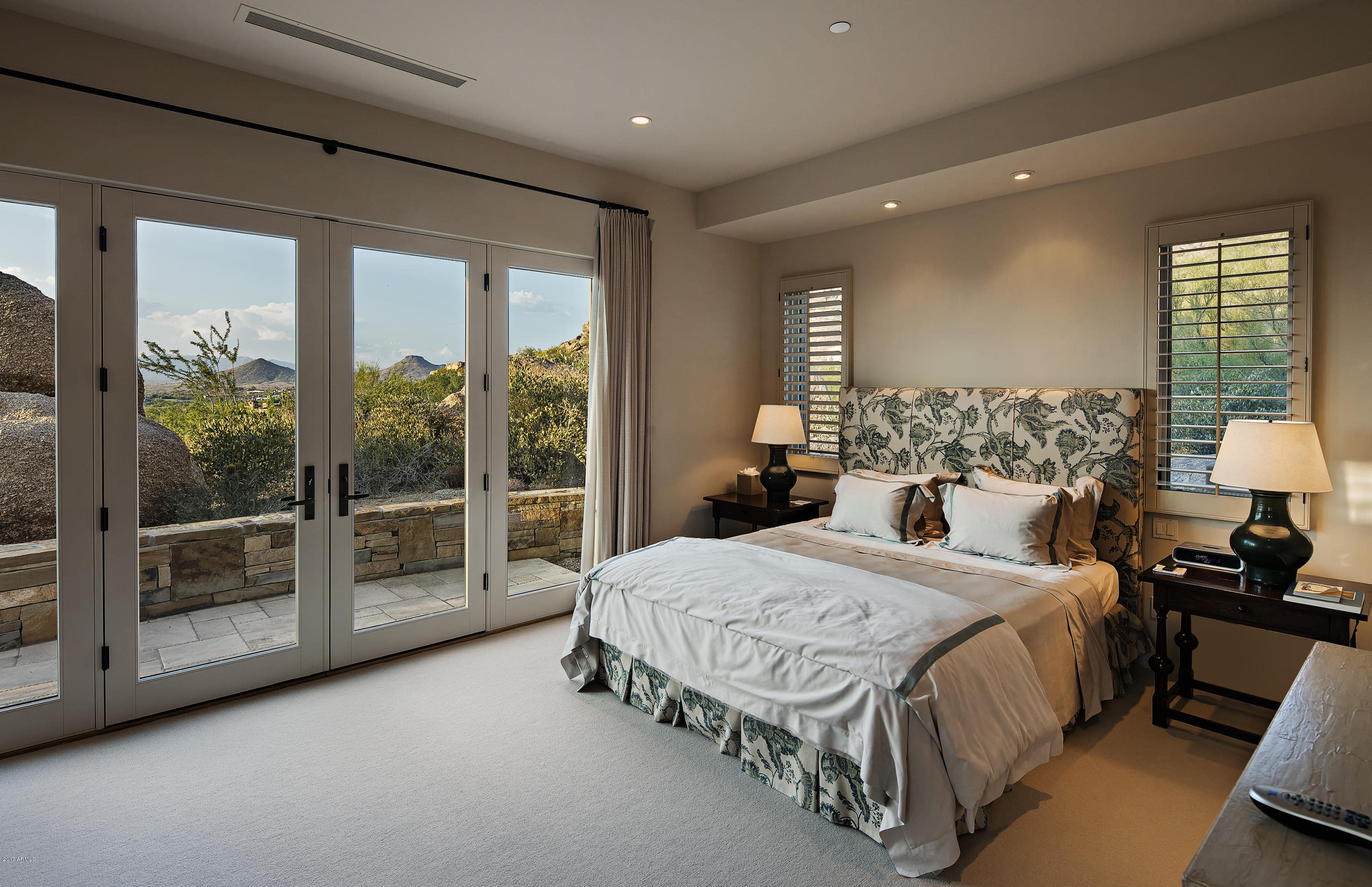 ESTANCIA - Residential
