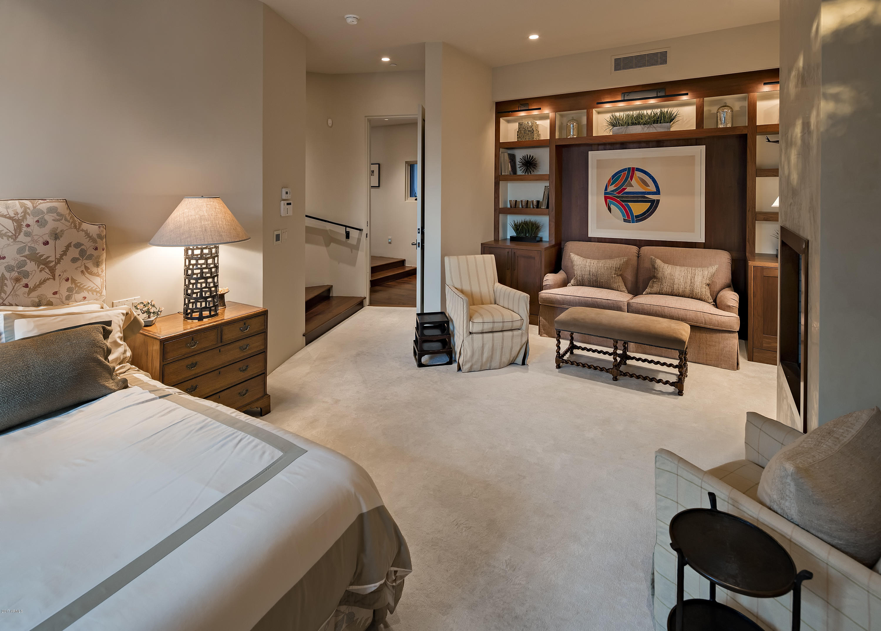 ESTANCIA - Residential