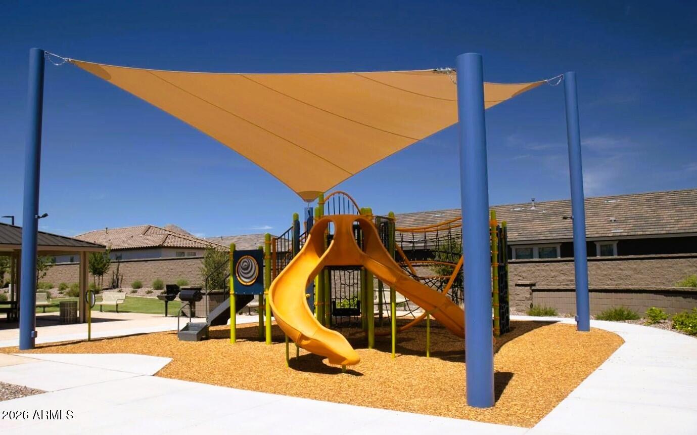 FULTON HOMES ESCALANTE PARCEL 5 - Residential