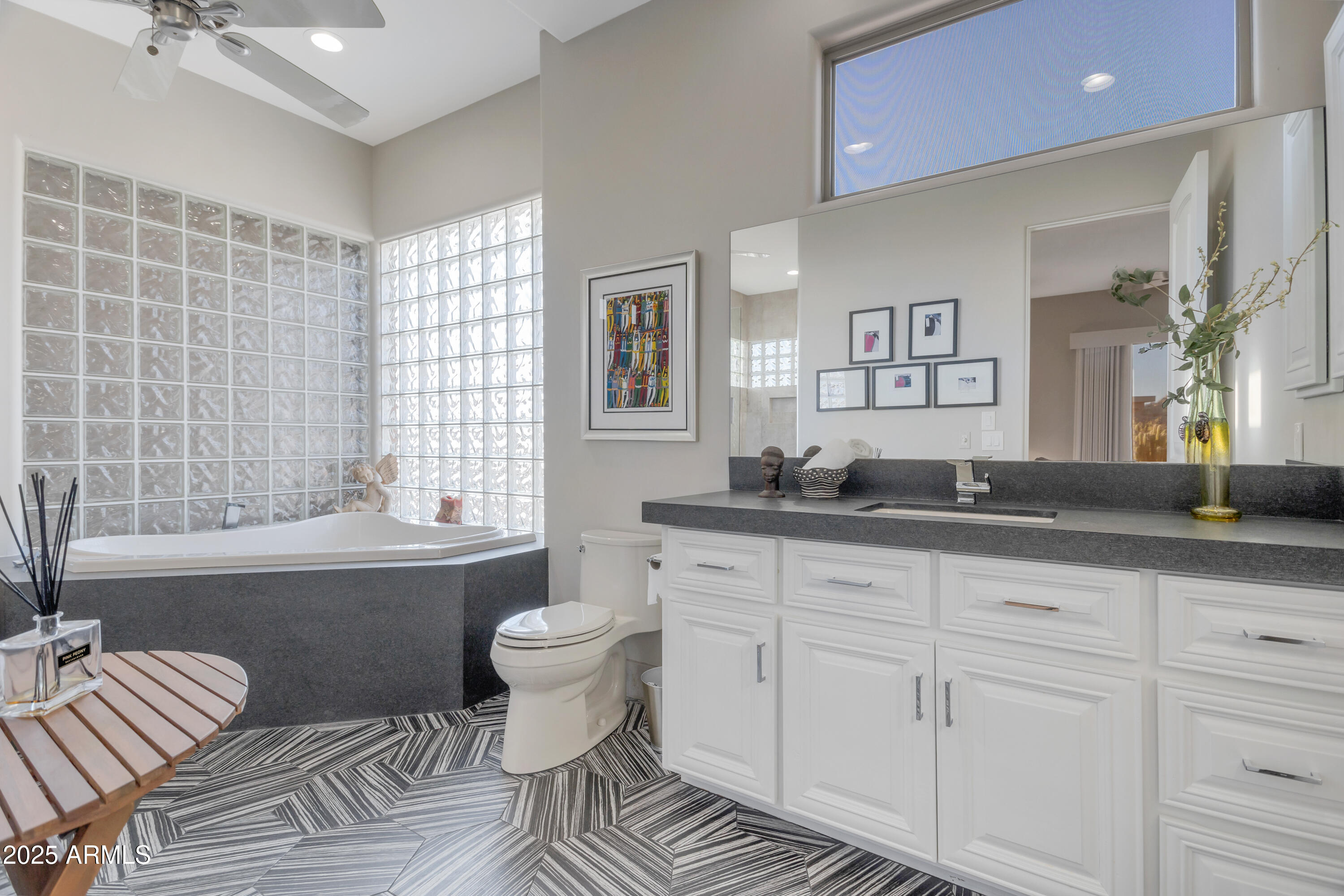 TALUS, BOULDER CREST ESTATES UNIT 3 AT TROON NORTH - Residential