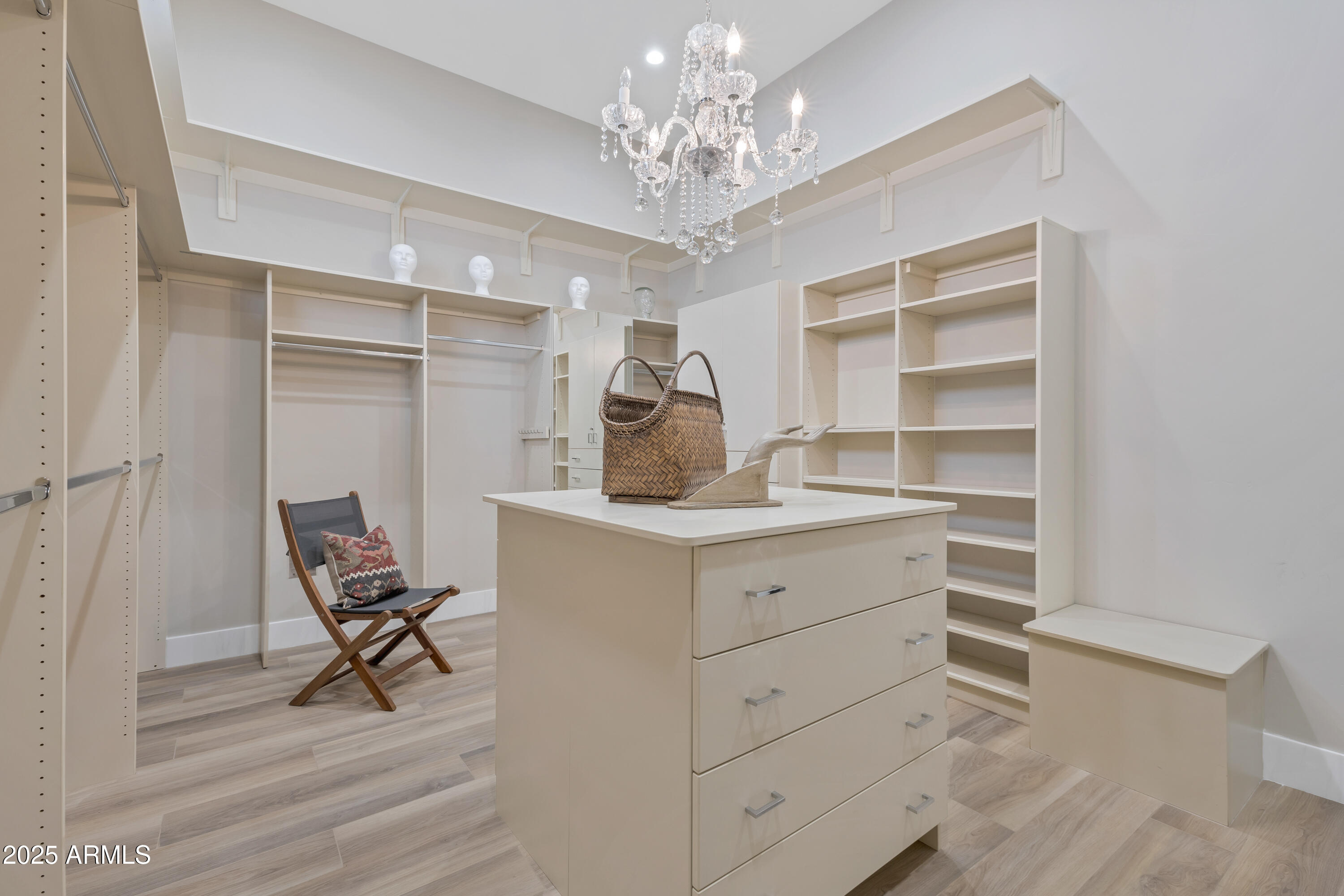 TALUS, BOULDER CREST ESTATES UNIT 3 AT TROON NORTH - Residential