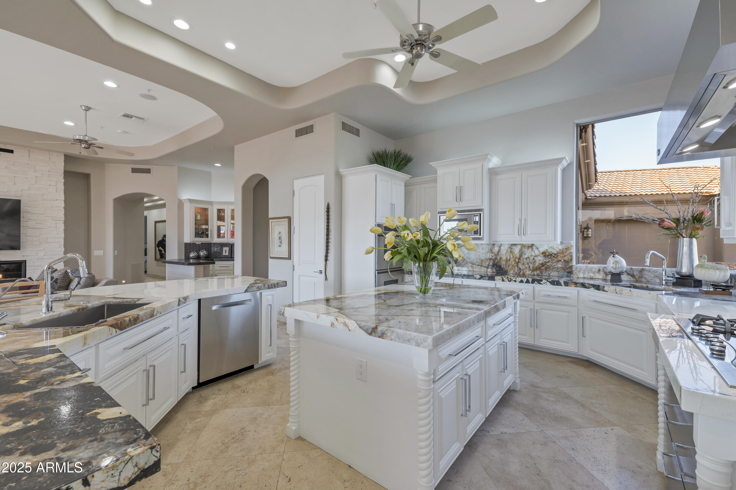 TALUS, BOULDER CREST ESTATES UNIT 3 AT TROON NORTH - Residential