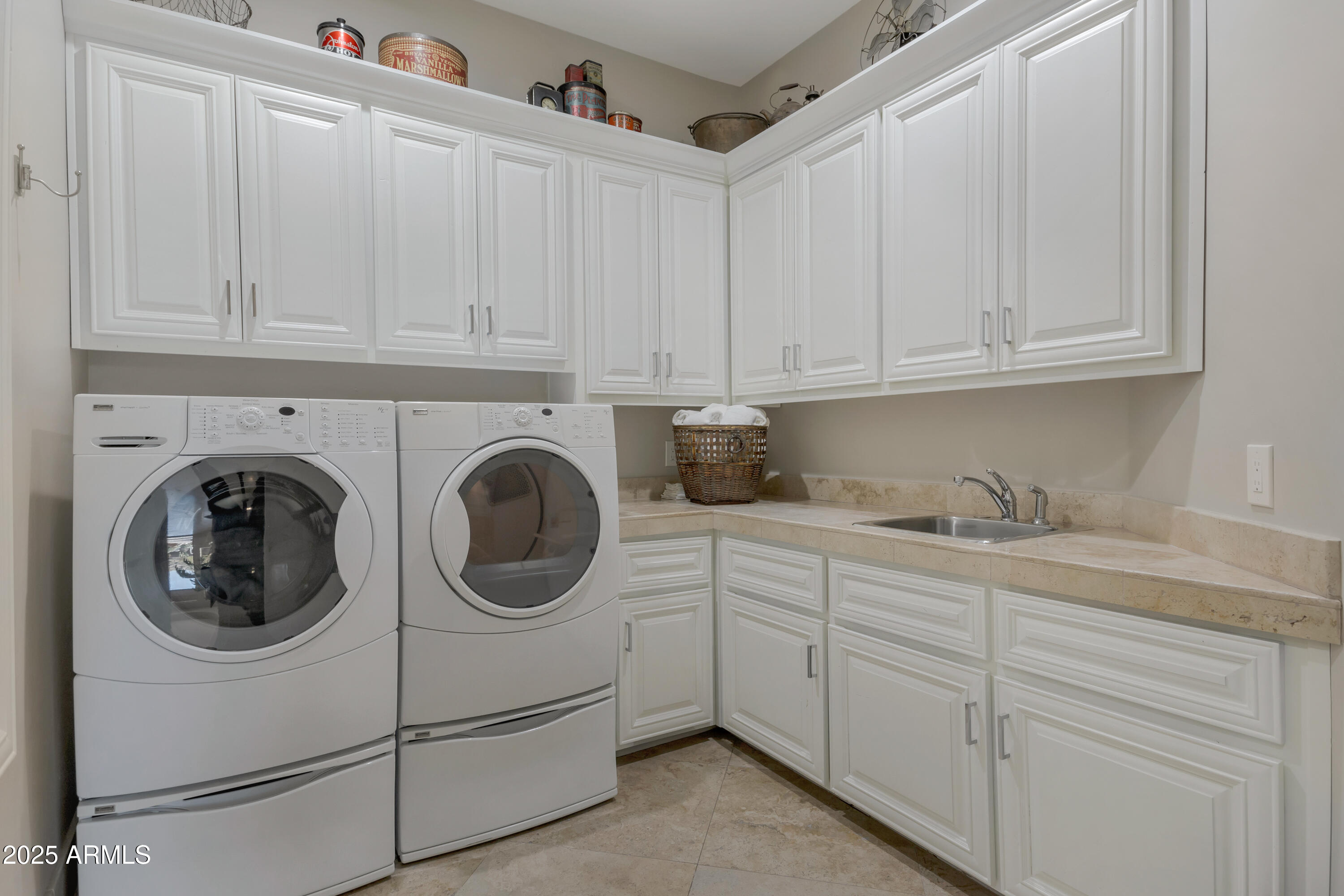 TALUS, BOULDER CREST ESTATES UNIT 3 AT TROON NORTH - Residential