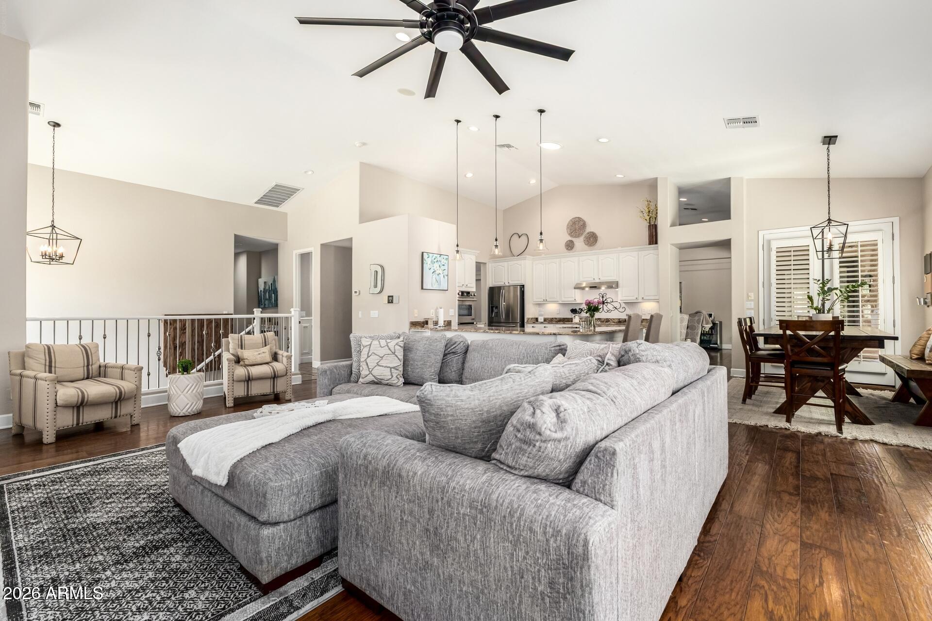 SANTAN VISTA UNIT 3 PHASE 4 AND 5 - Residential