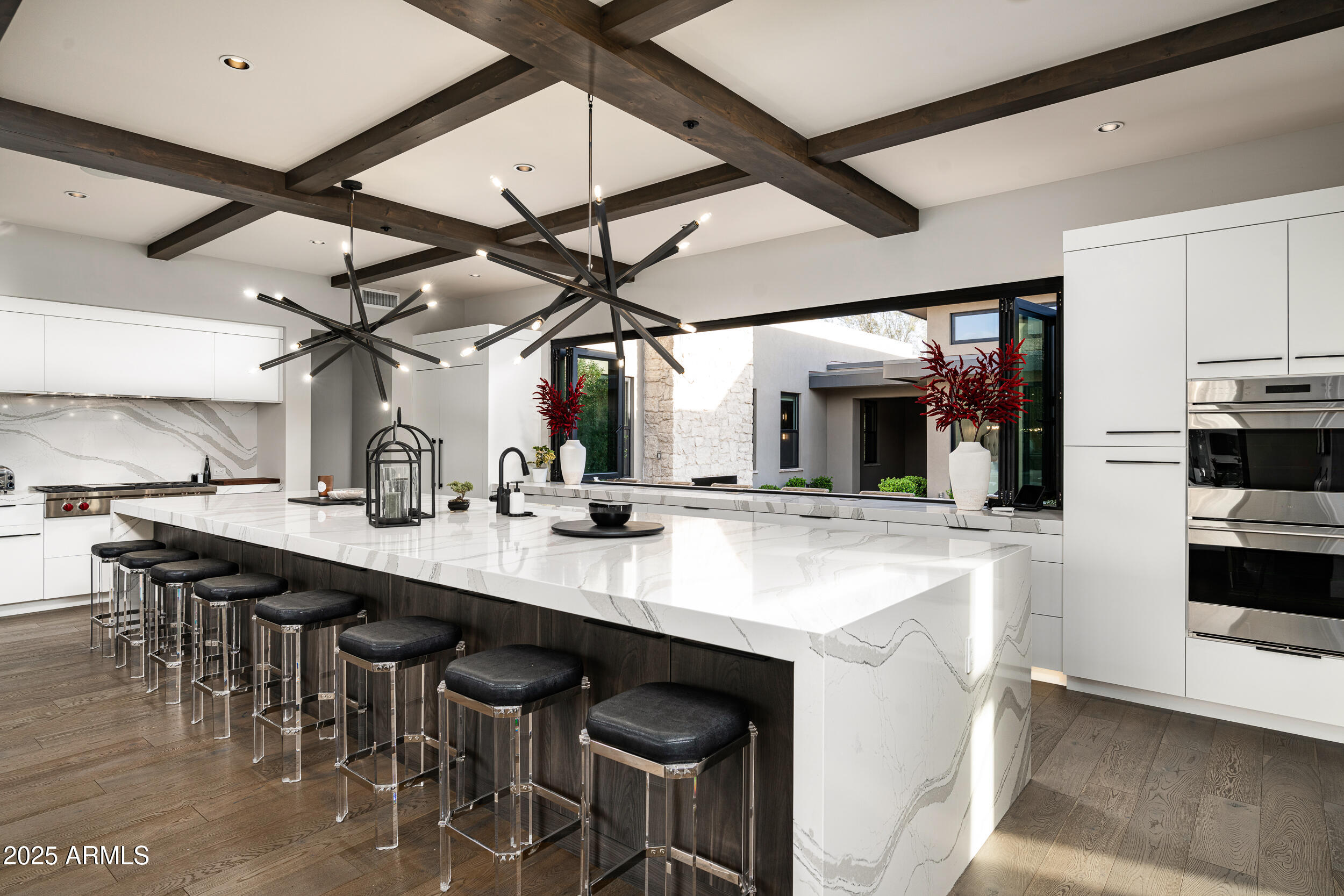 WHITE HORSE - Residential