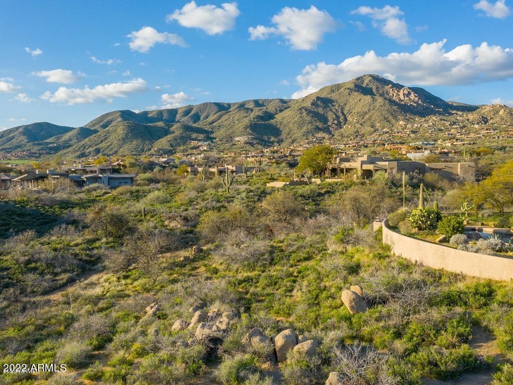 DESERT MOUNTAIN - Residential