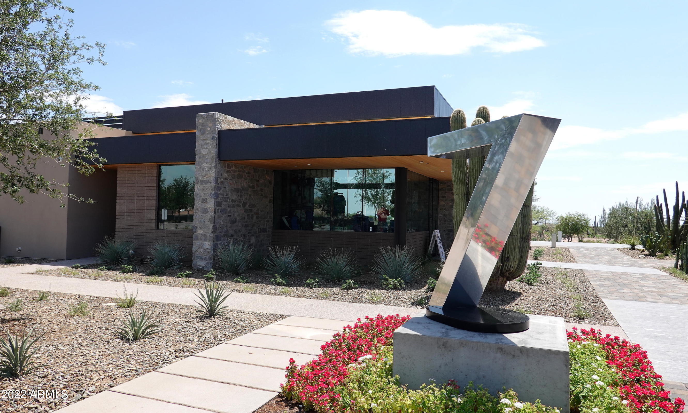 DESERT MOUNTAIN - Residential