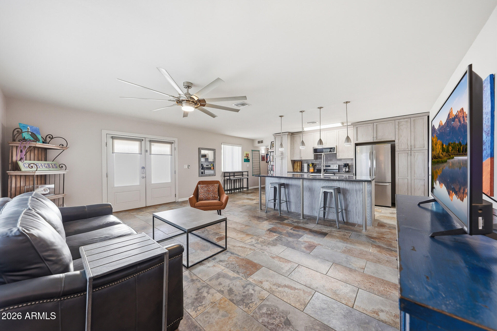 APACHE WELLS MOBILE PARK UNIT 4 - Residential