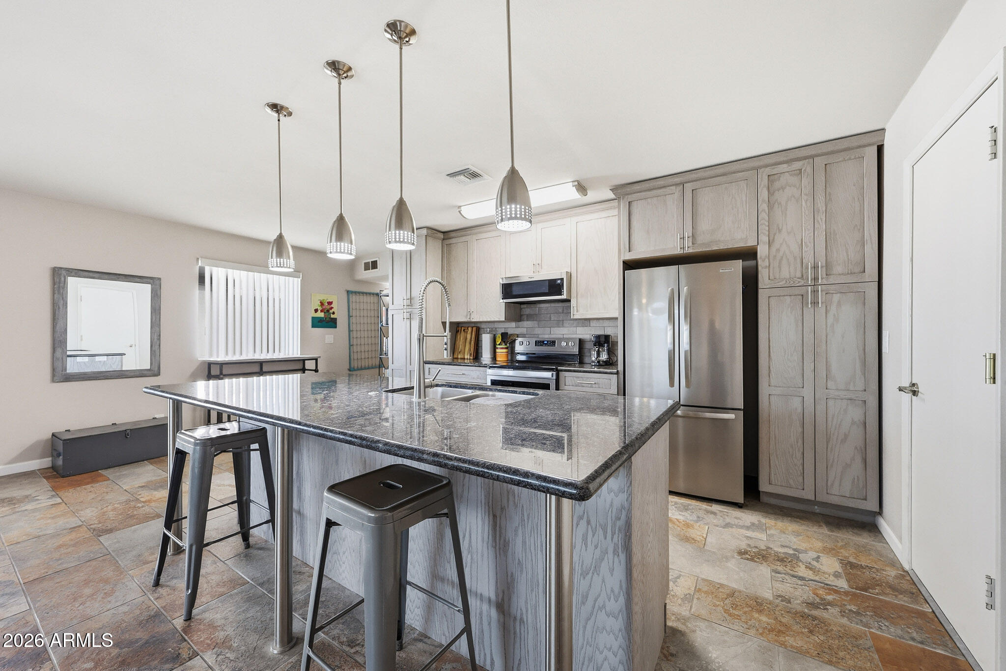 APACHE WELLS MOBILE PARK UNIT 4 - Residential