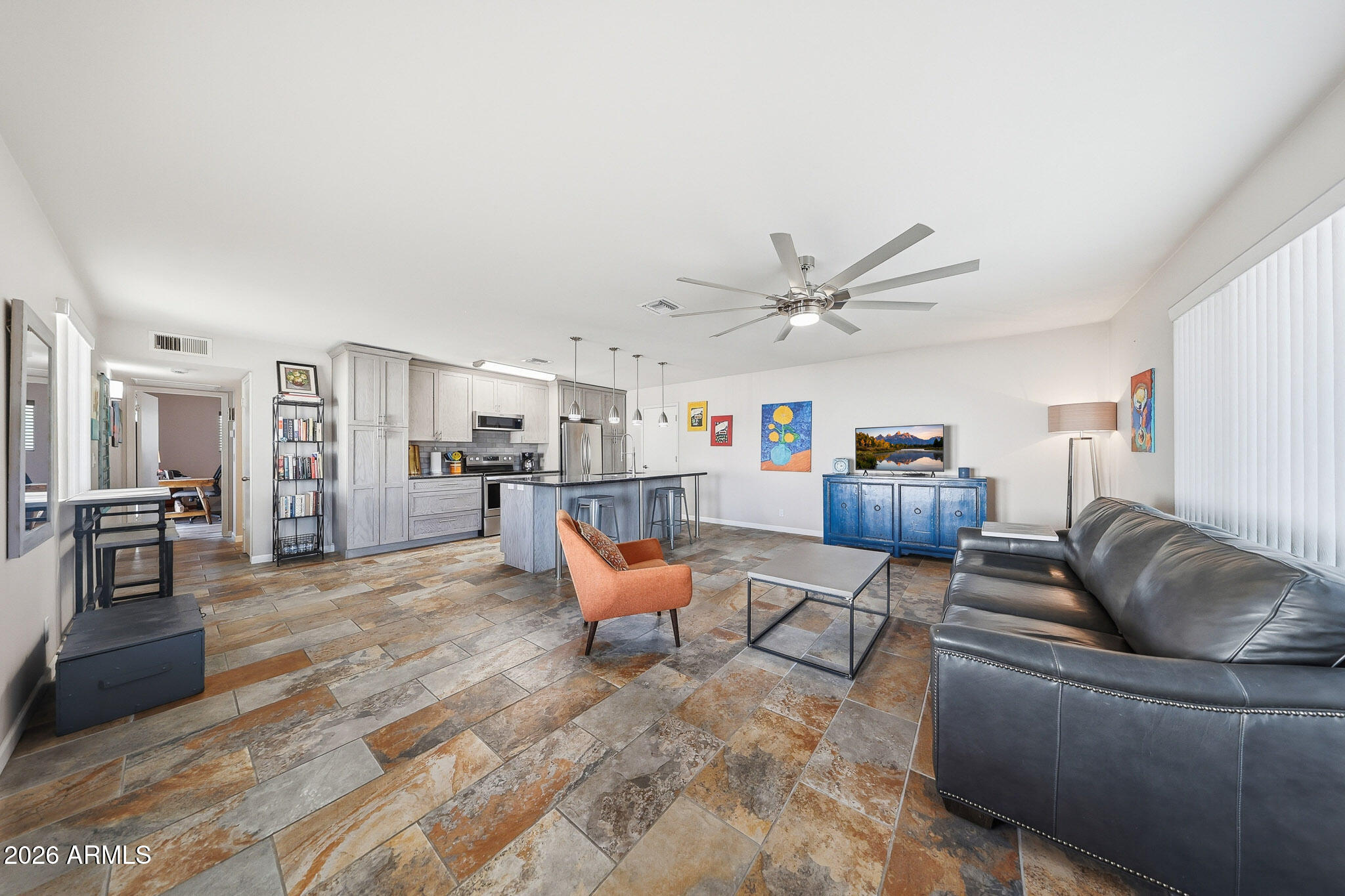 APACHE WELLS MOBILE PARK UNIT 4 - Residential