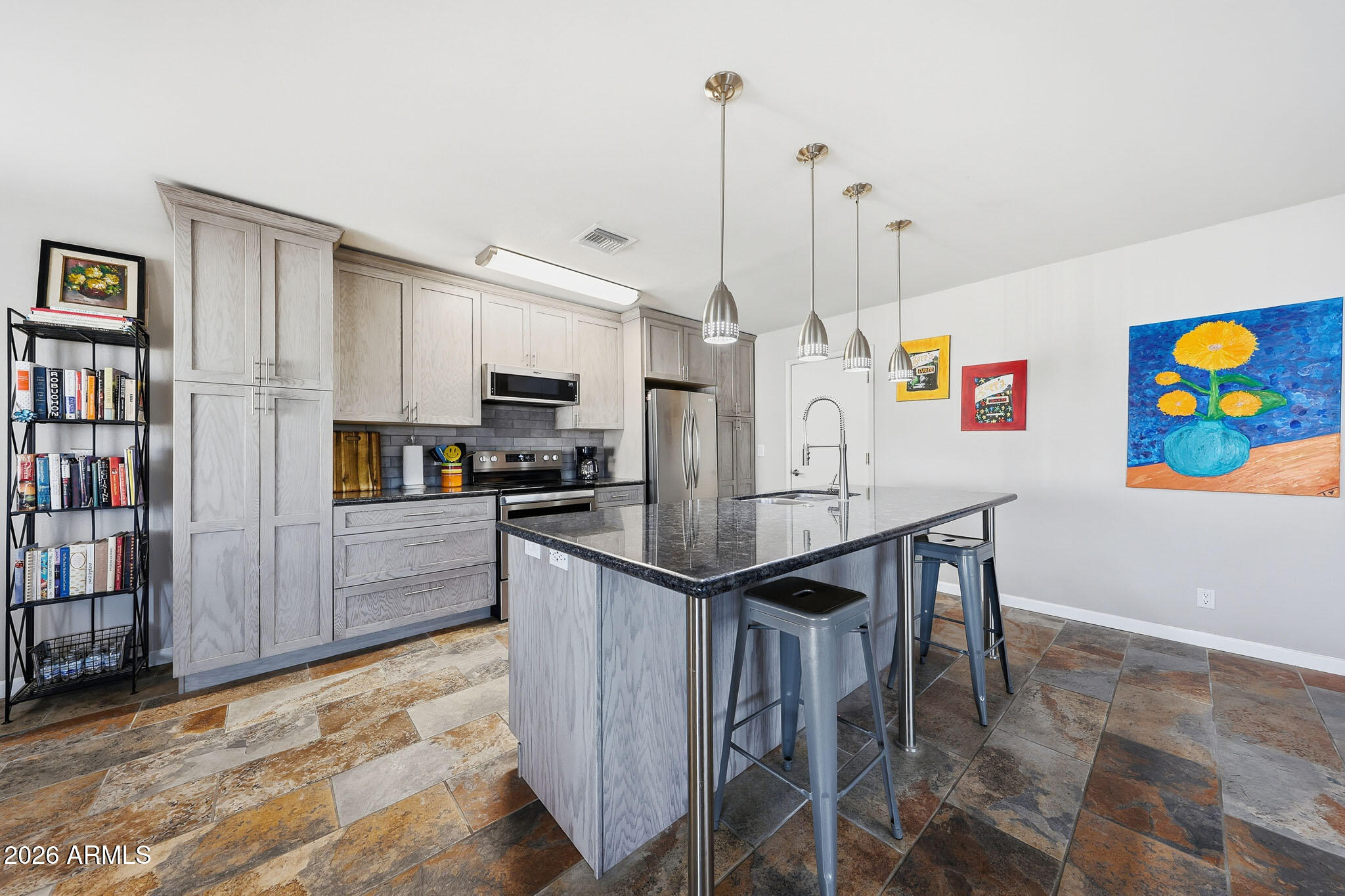 APACHE WELLS MOBILE PARK UNIT 4 - Residential