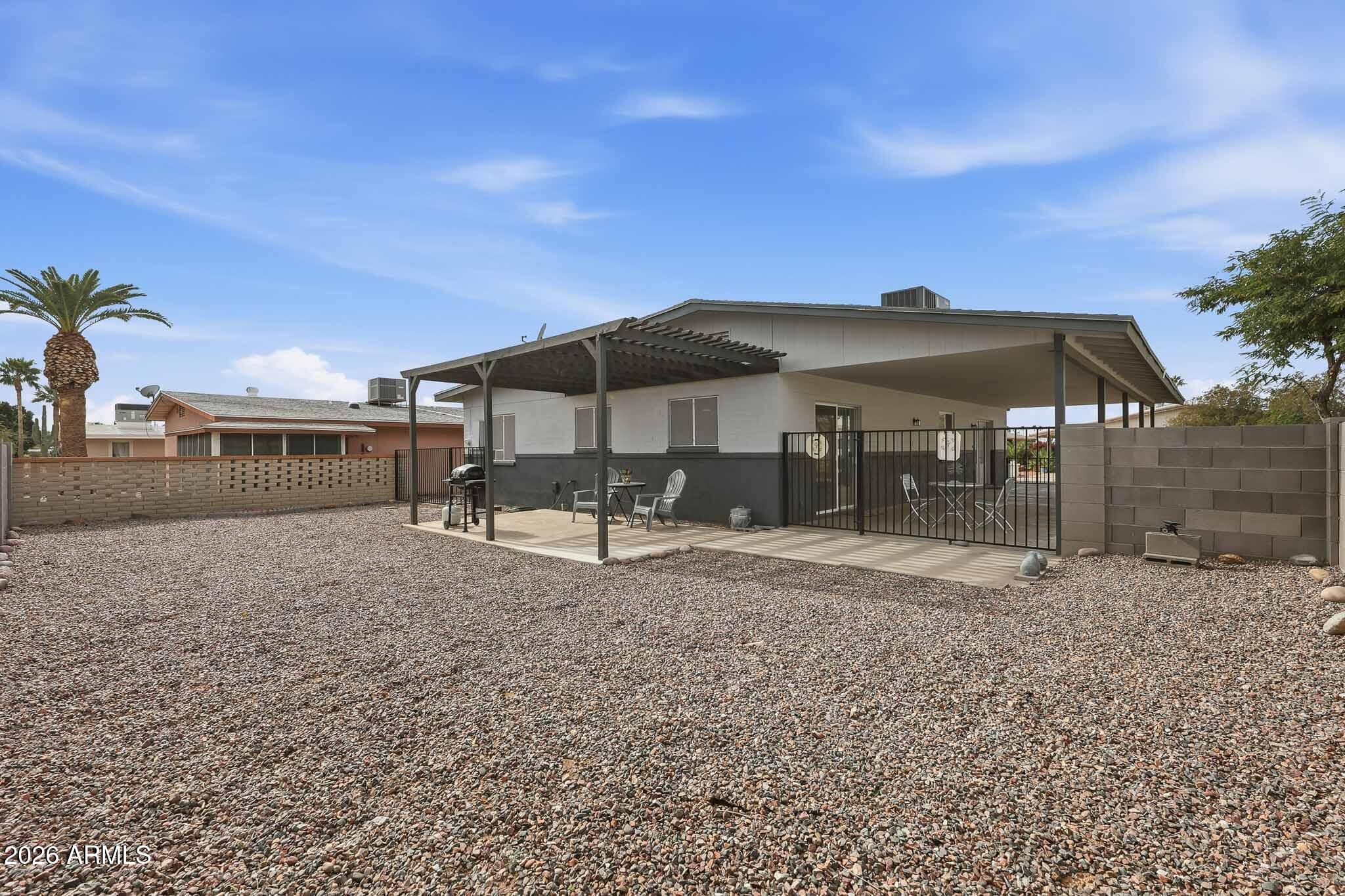 APACHE WELLS MOBILE PARK UNIT 4 - Residential
