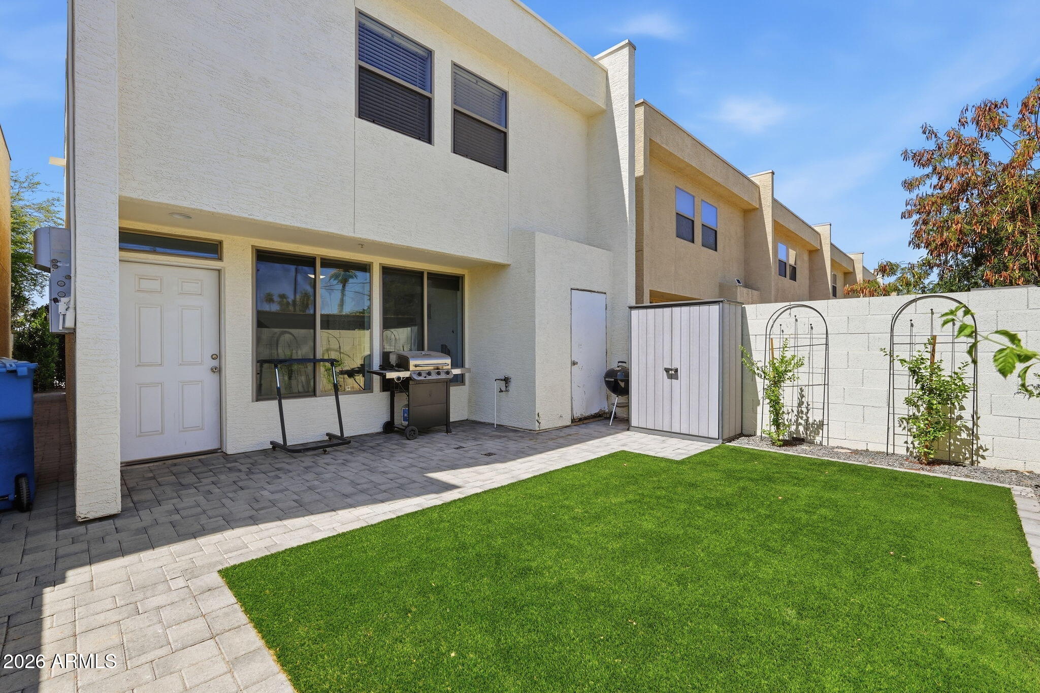 SUNRISE TOWN HOMES CONDOMINIUMS - Residential