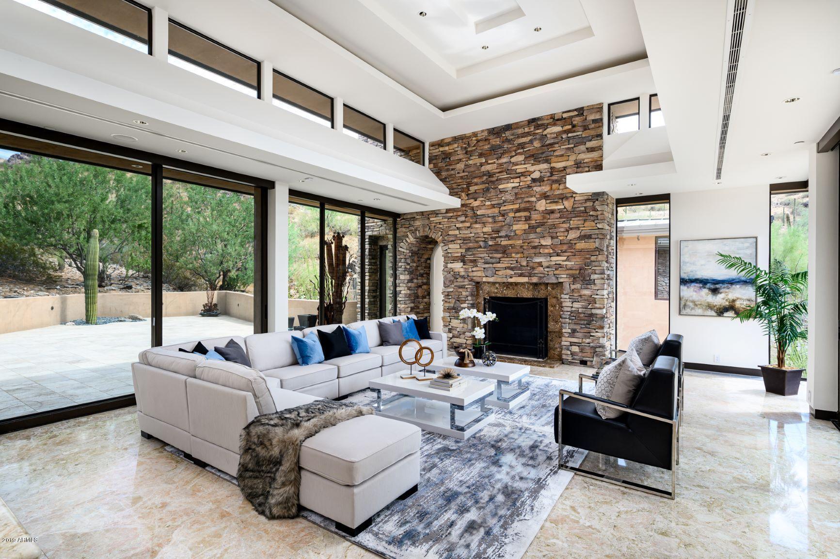 LOST CANYON - Residential