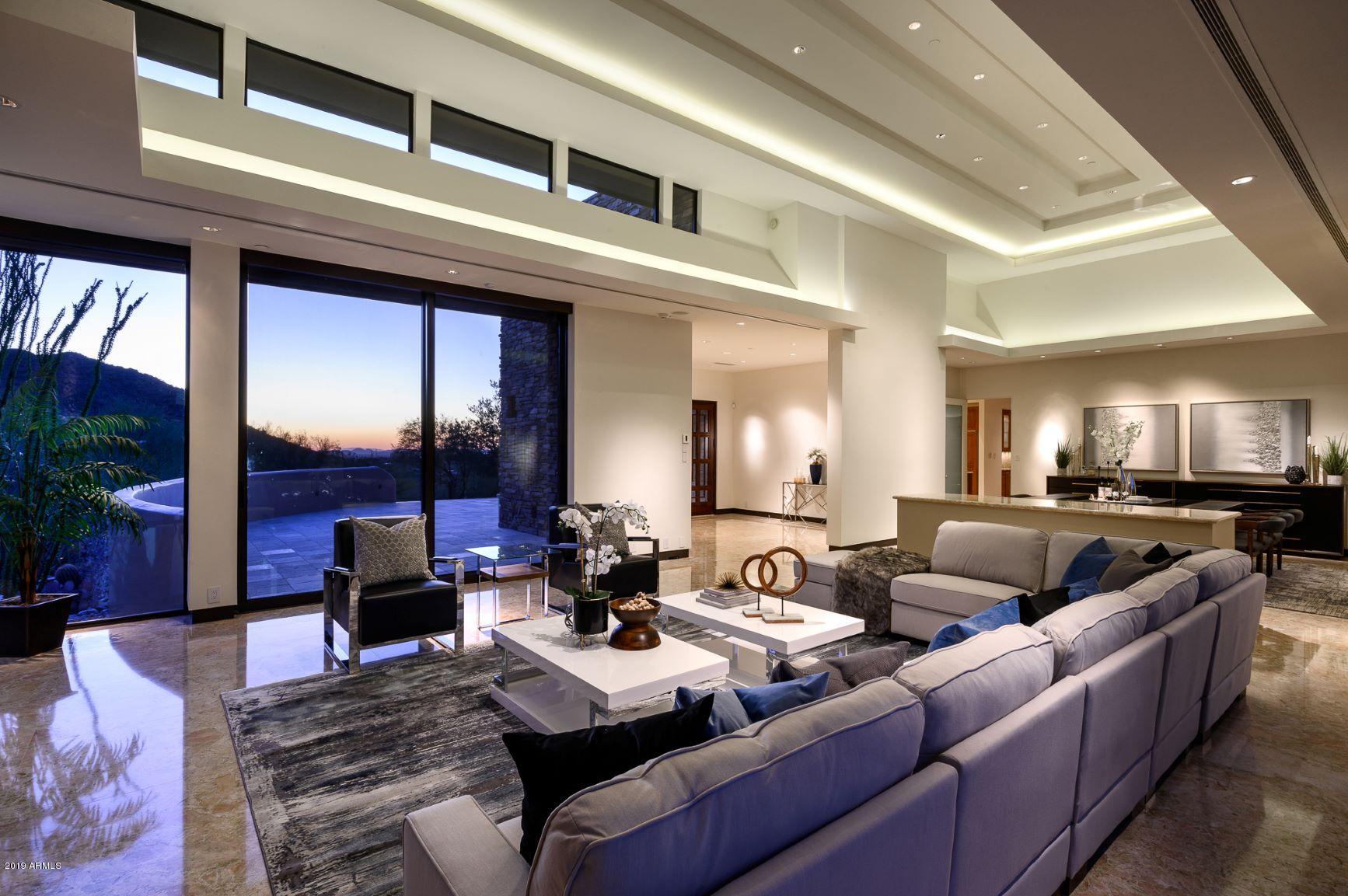 LOST CANYON - Residential