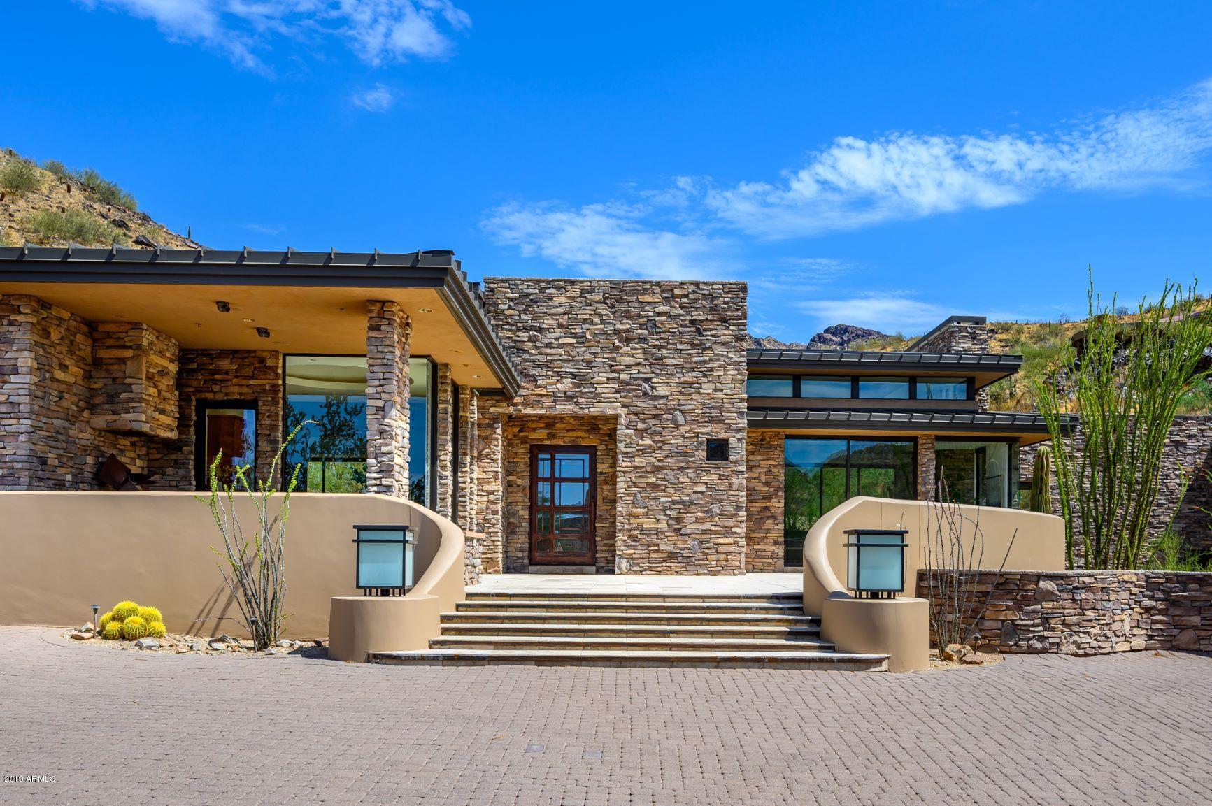 LOST CANYON - Residential