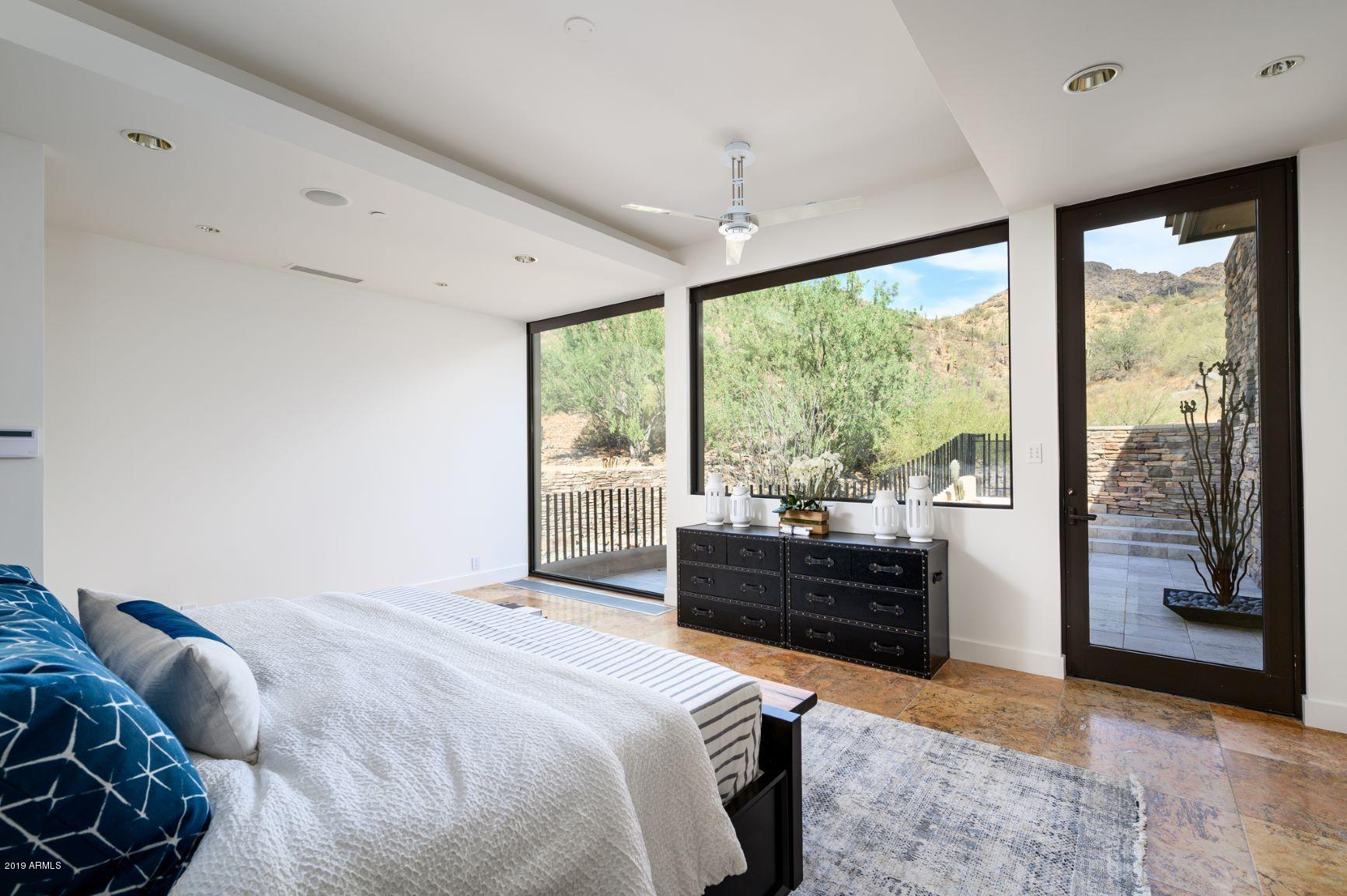 LOST CANYON - Residential