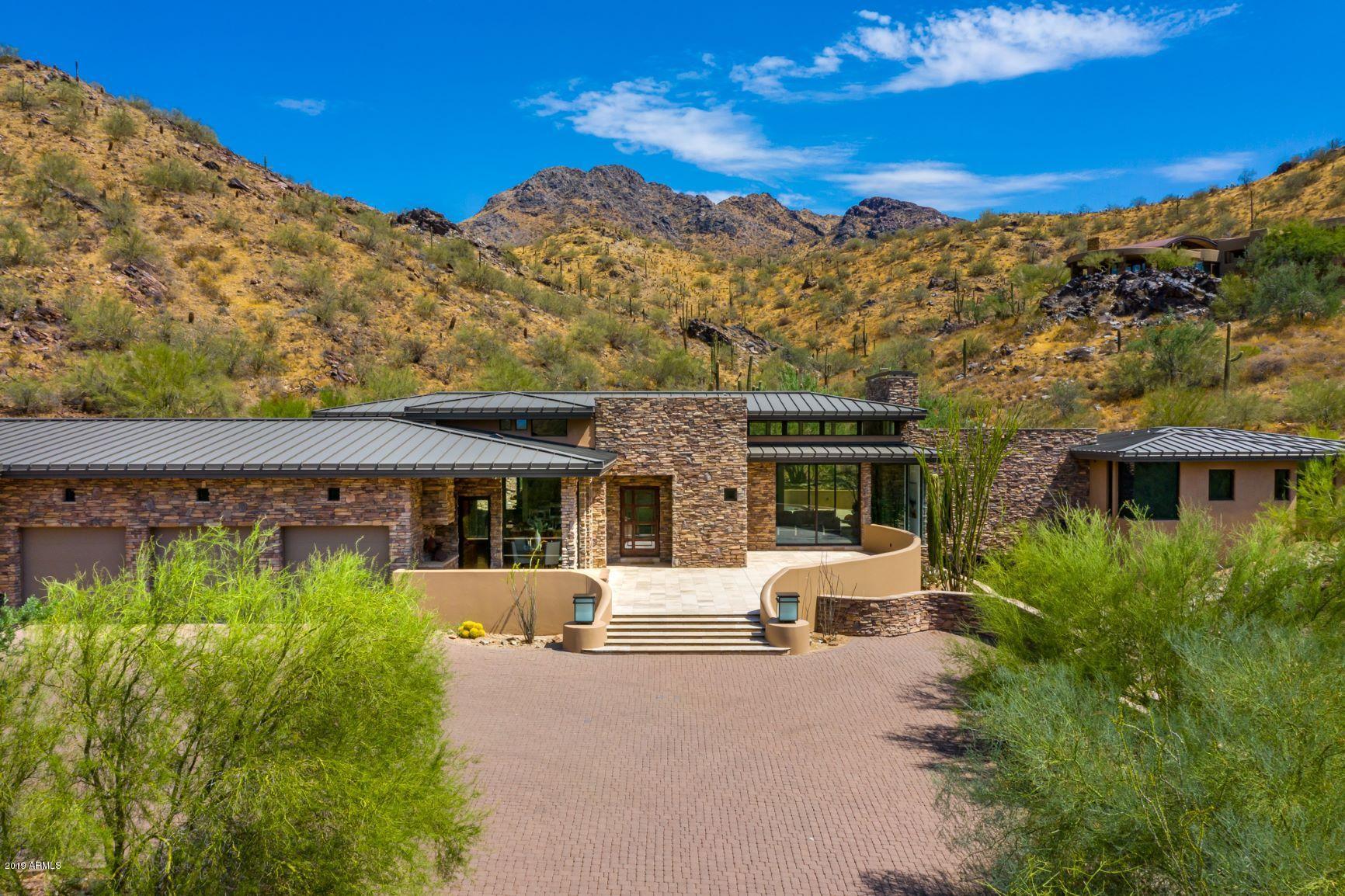 LOST CANYON - Residential