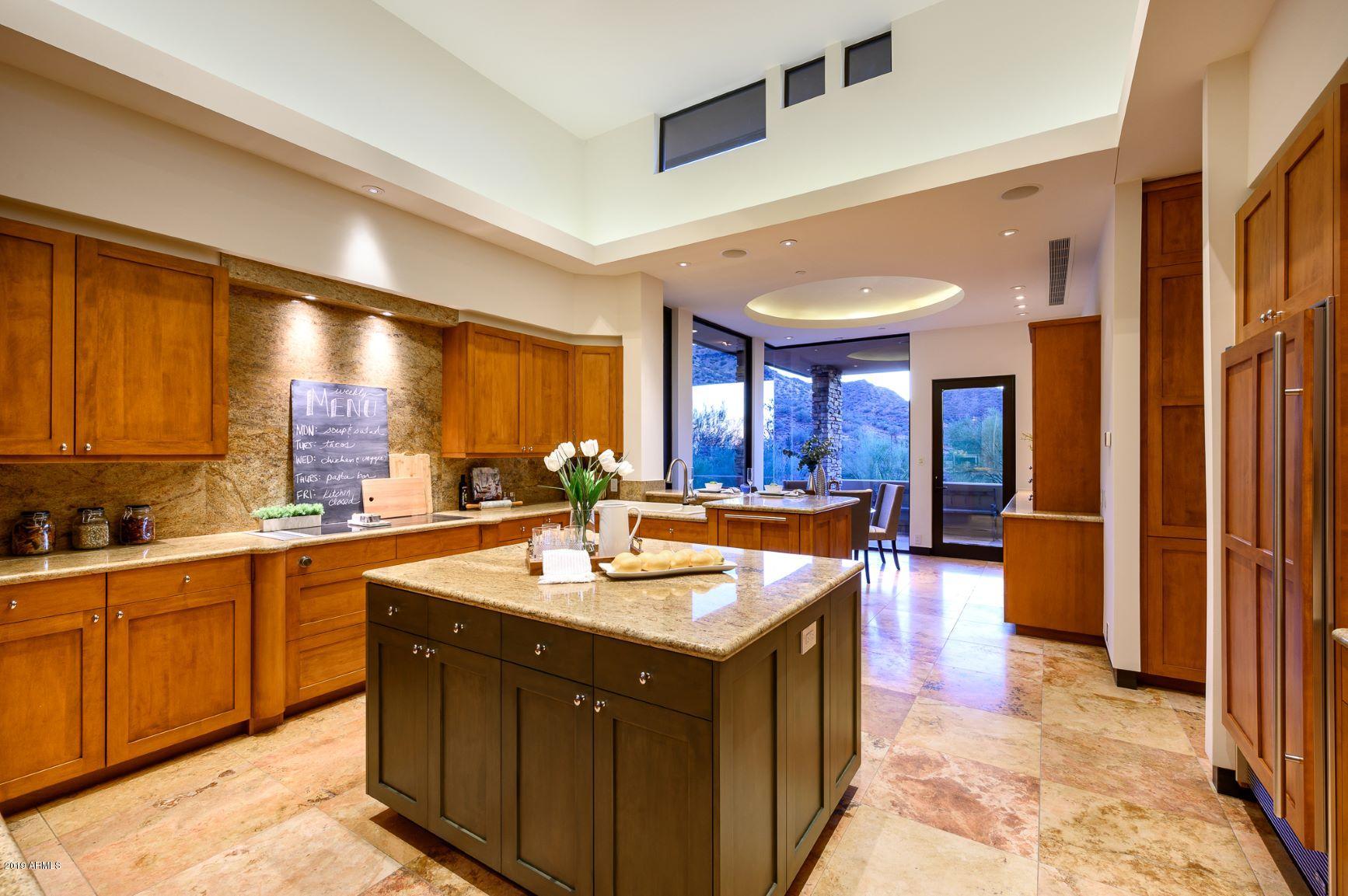LOST CANYON - Residential