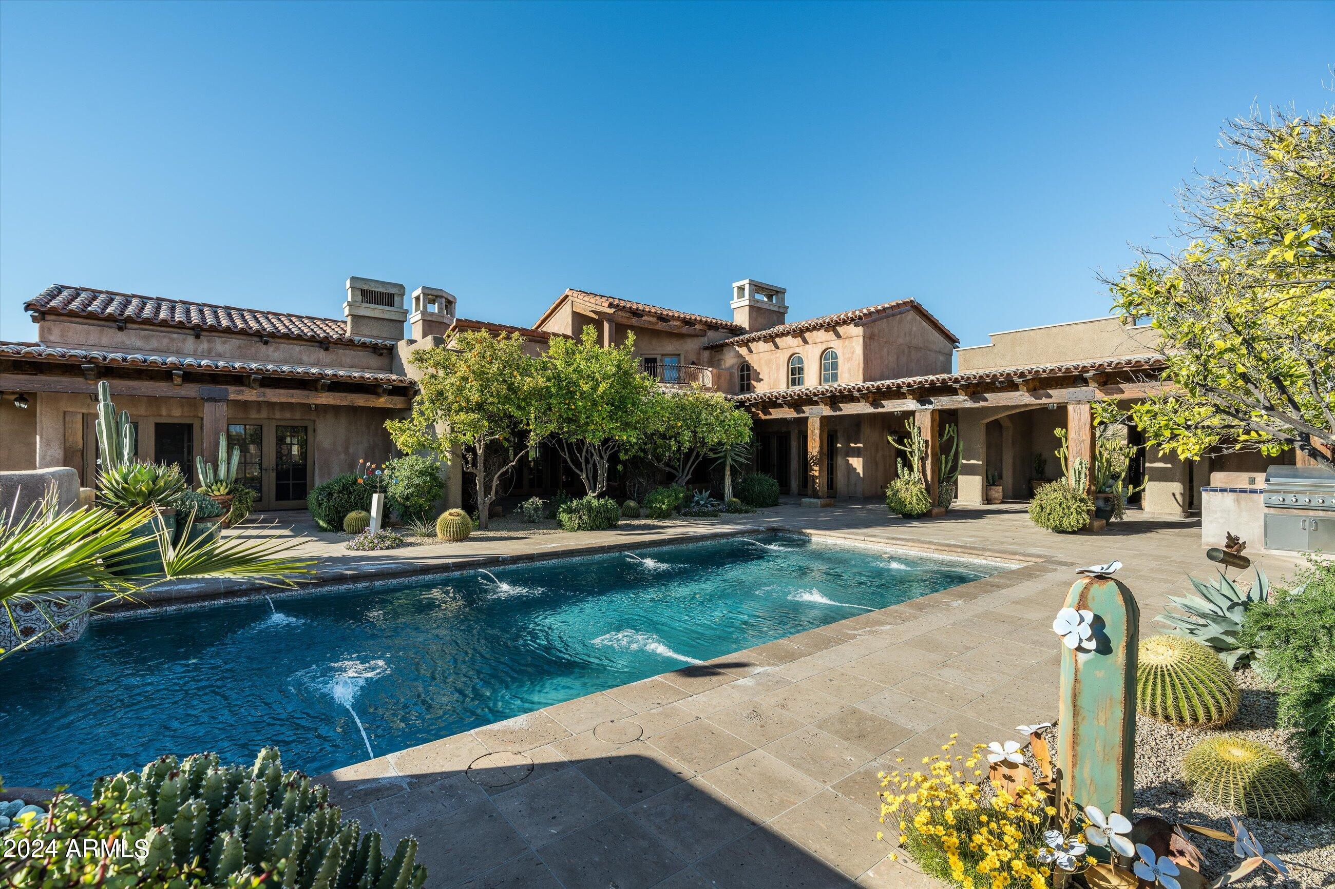 DESERT MOUNTAIN - Residential