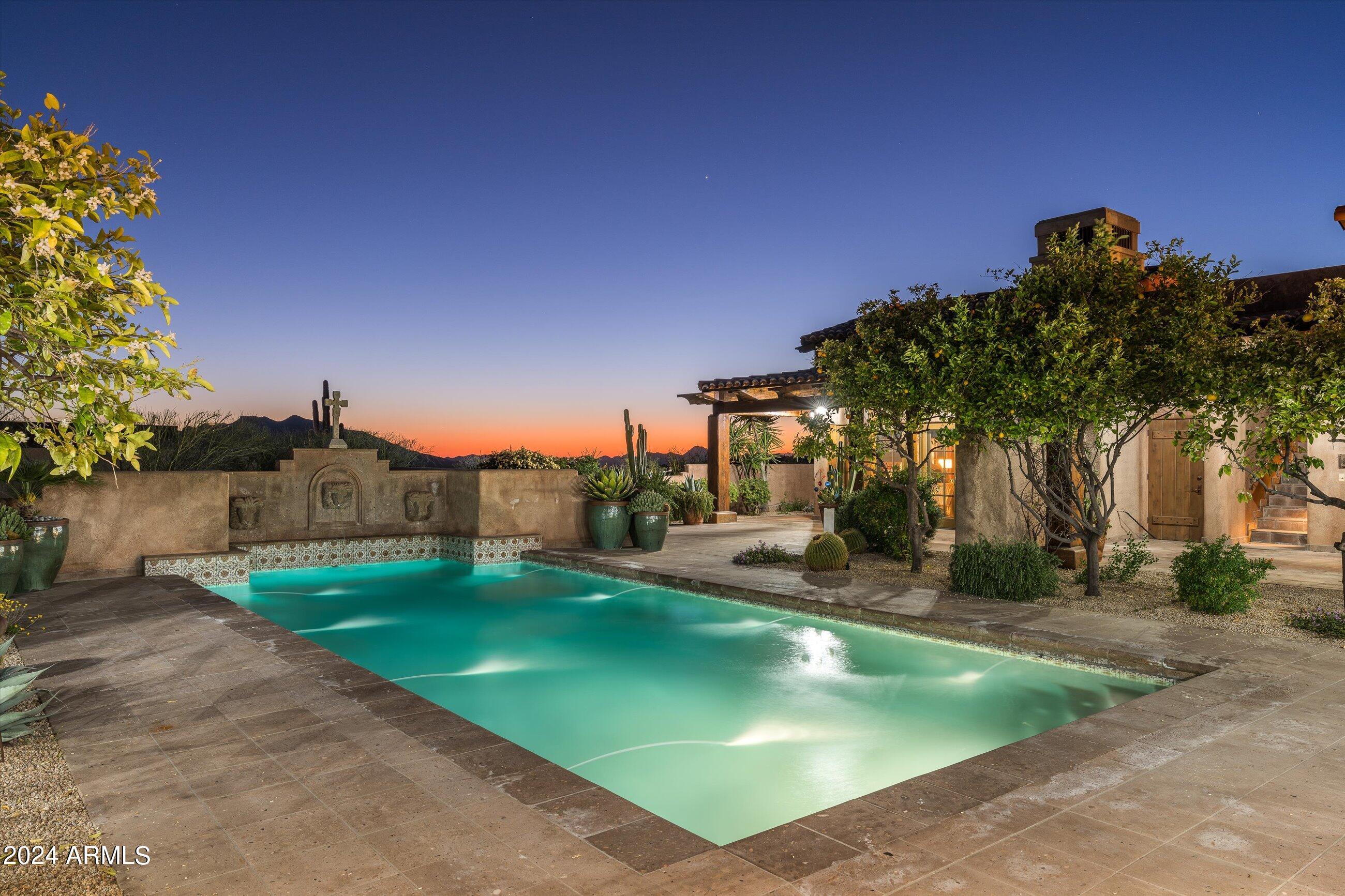 DESERT MOUNTAIN - Residential