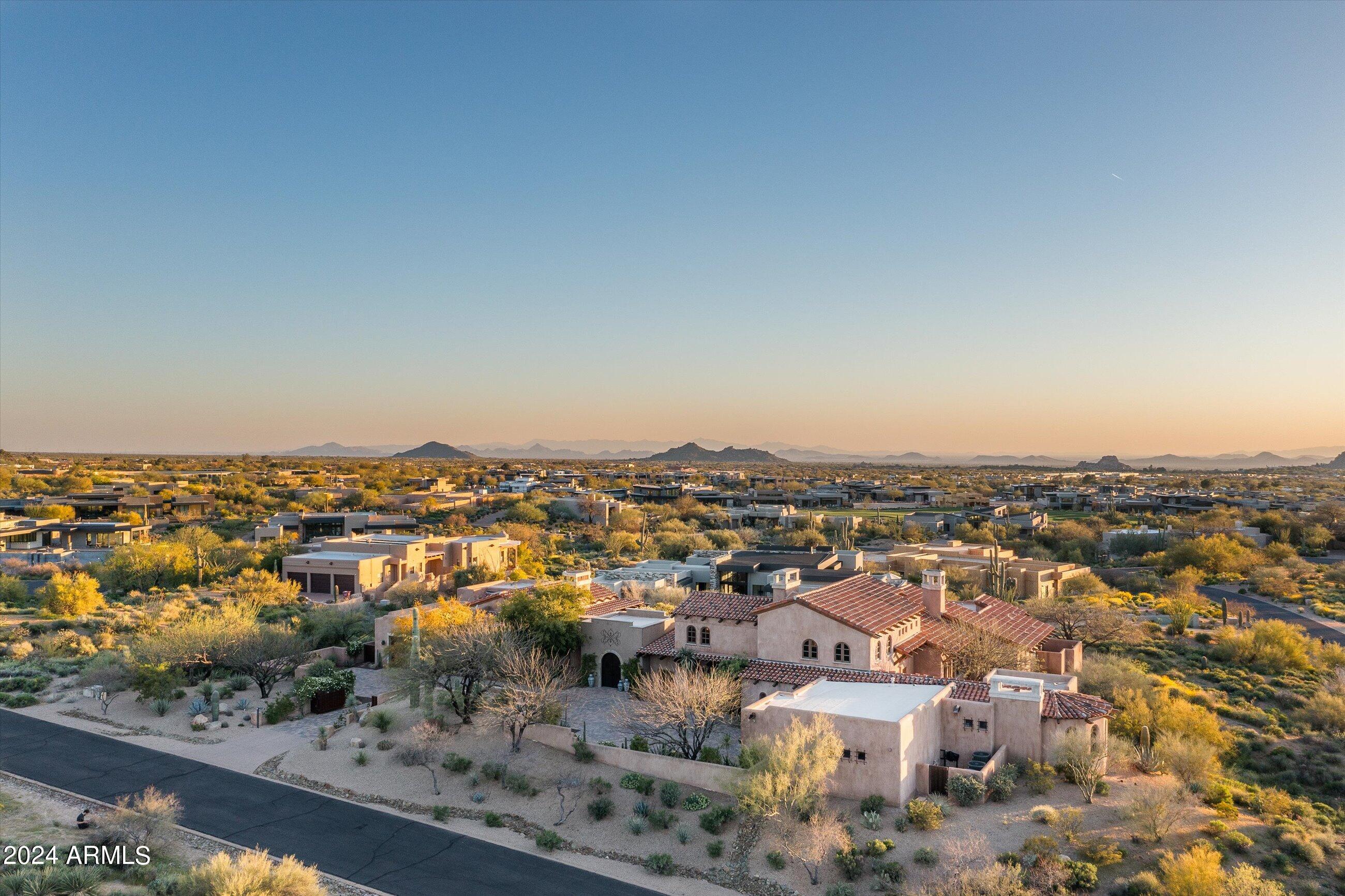 DESERT MOUNTAIN - Residential