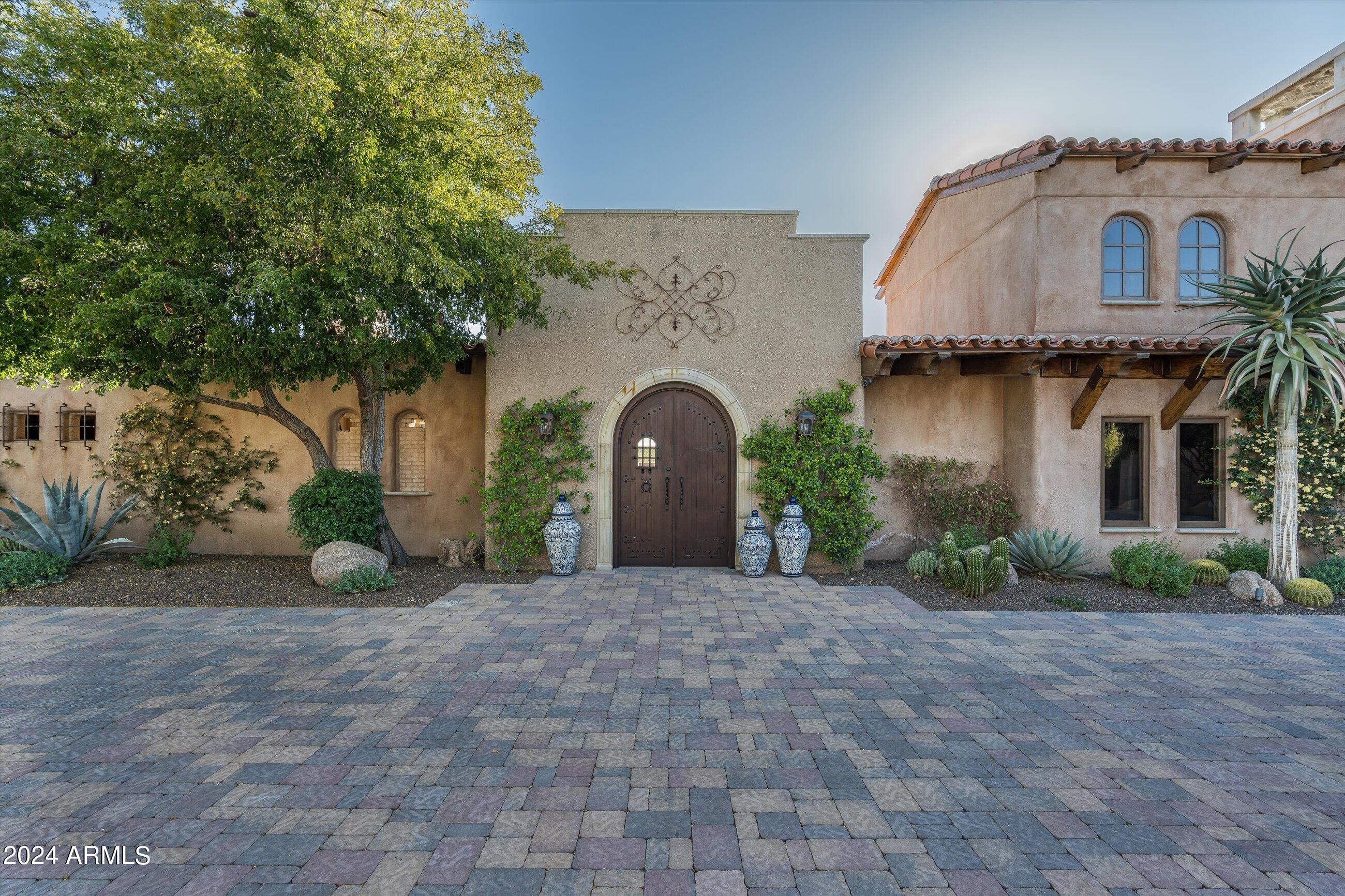 DESERT MOUNTAIN - Residential