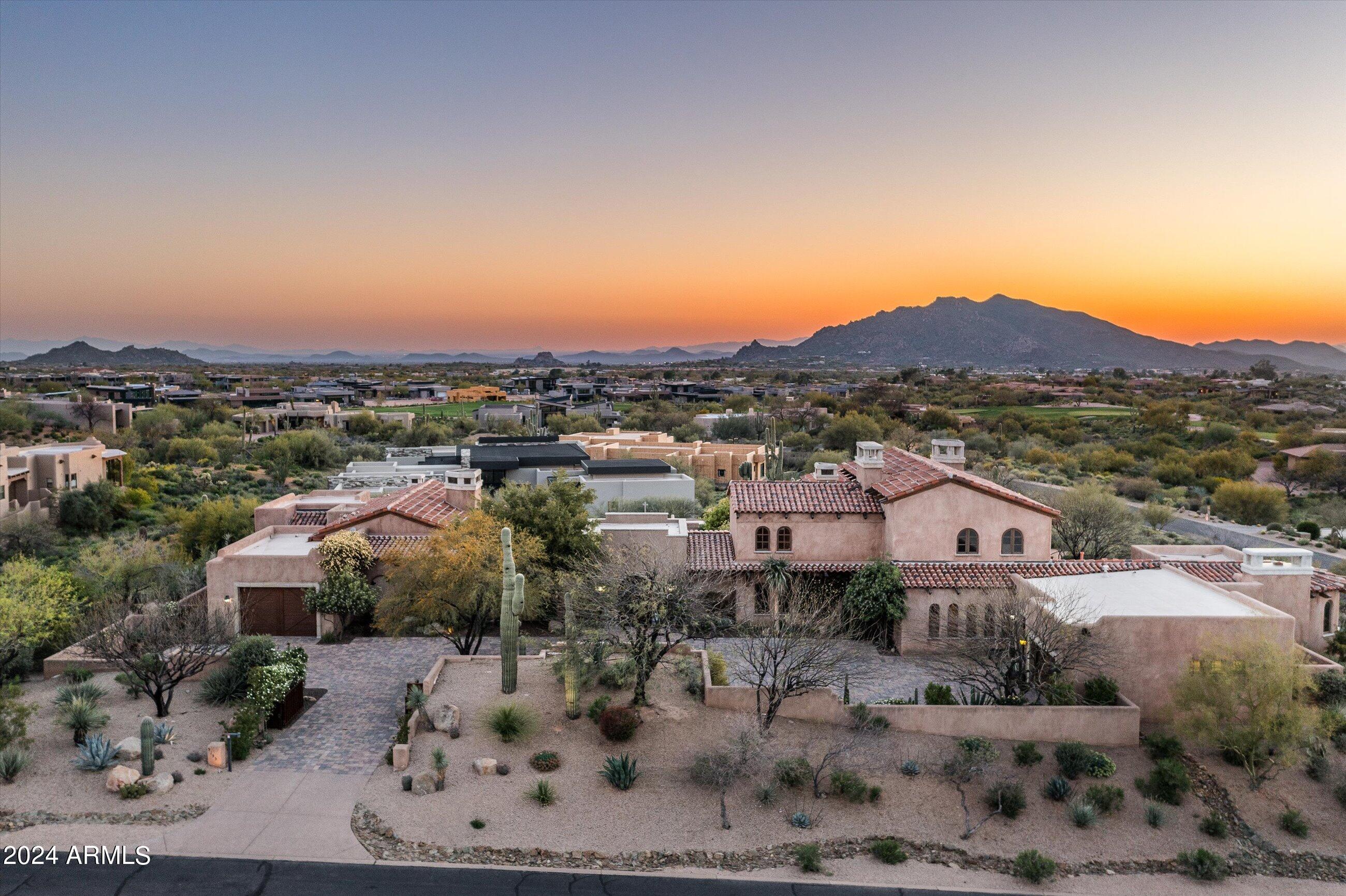 DESERT MOUNTAIN - Residential
