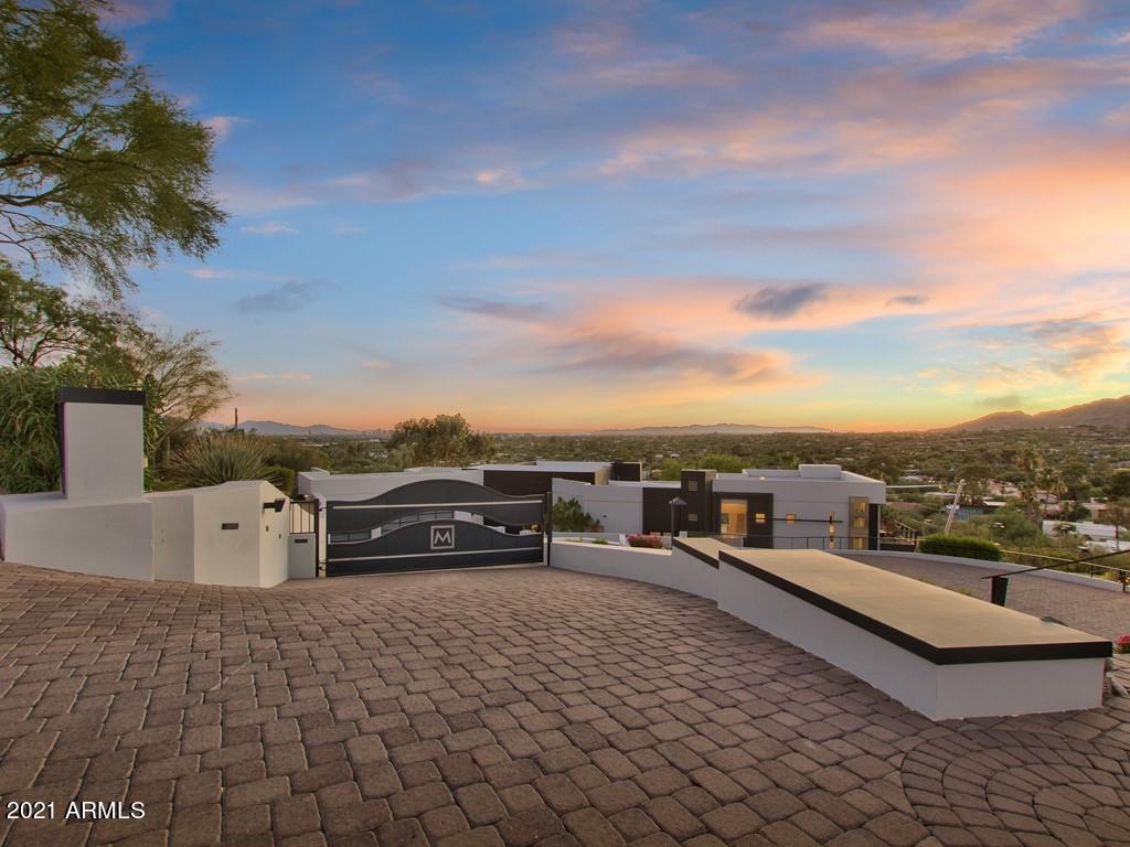 CAMELBACK HEIGHTS - Residential