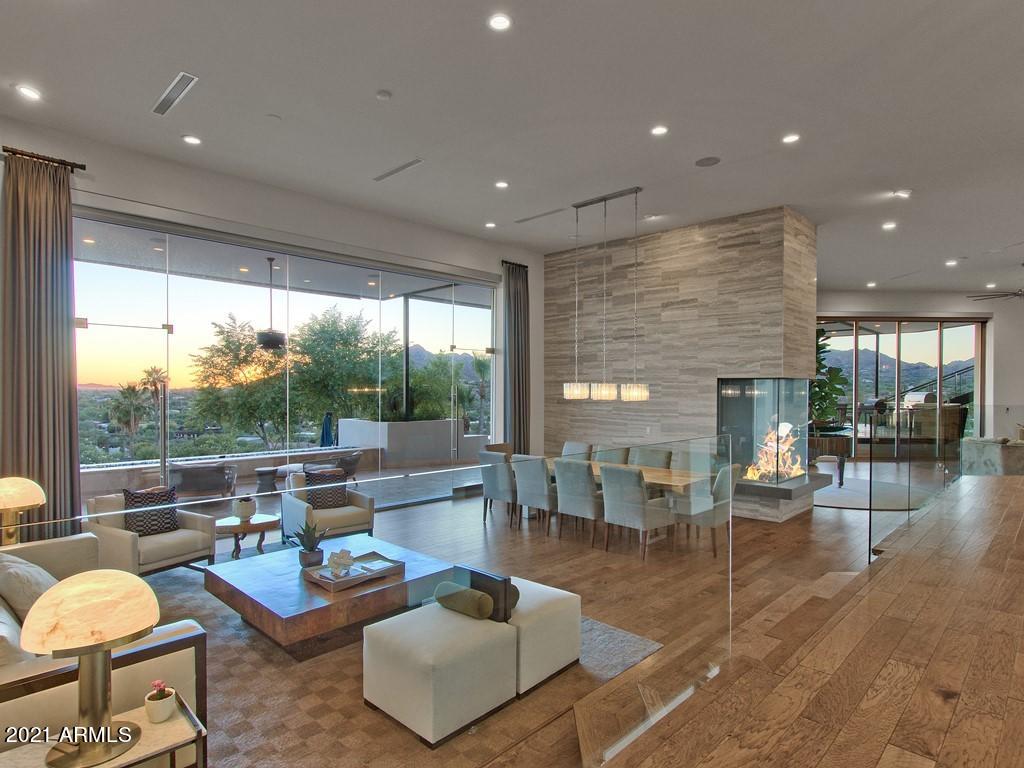 CAMELBACK HEIGHTS - Residential