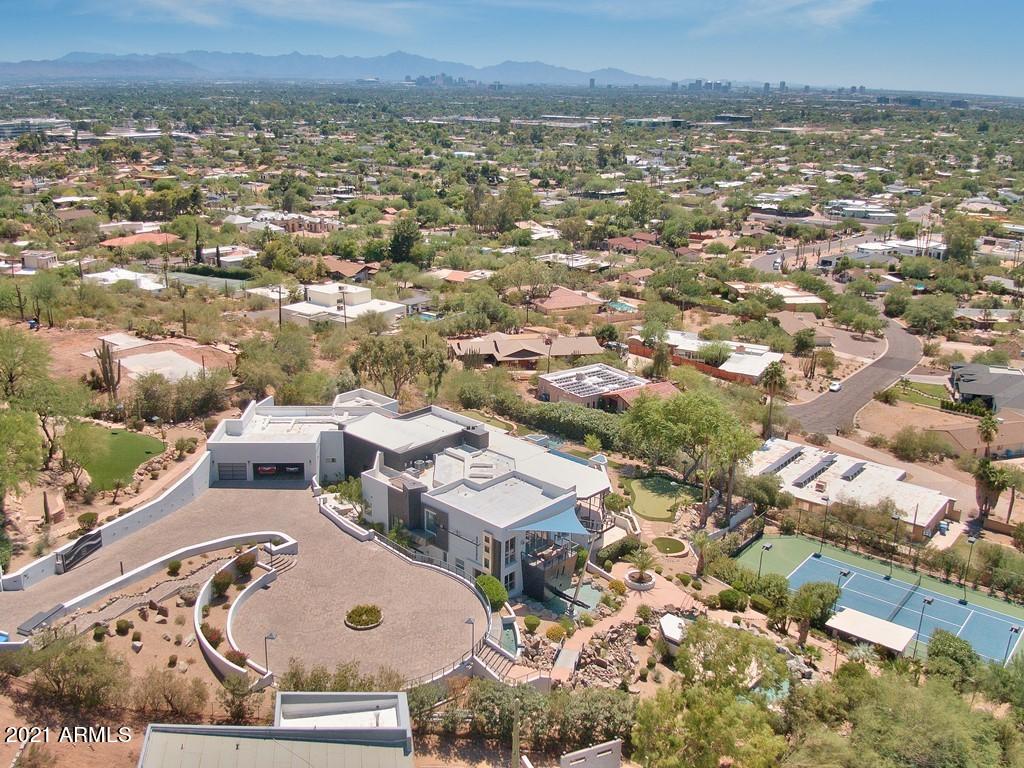 CAMELBACK HEIGHTS - Residential