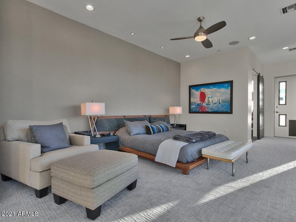 CAMELBACK HEIGHTS - Residential
