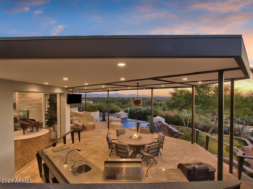 CAMELBACK HEIGHTS - Residential