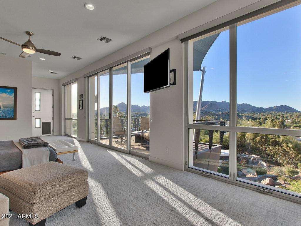 CAMELBACK HEIGHTS - Residential