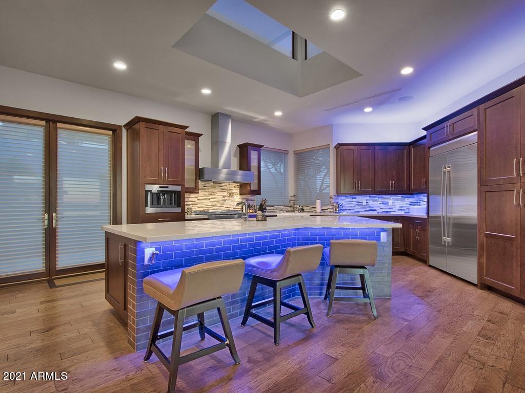 CAMELBACK HEIGHTS - Residential