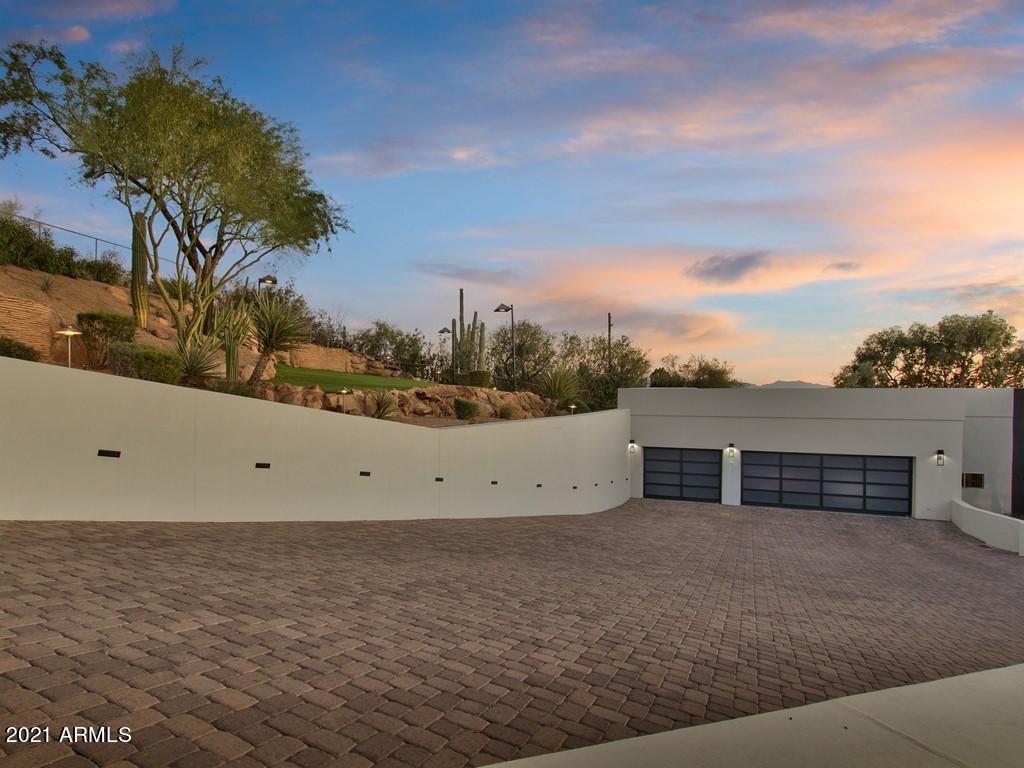 CAMELBACK HEIGHTS - Residential