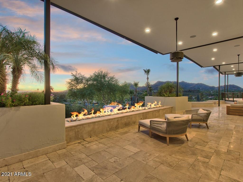 CAMELBACK HEIGHTS - Residential