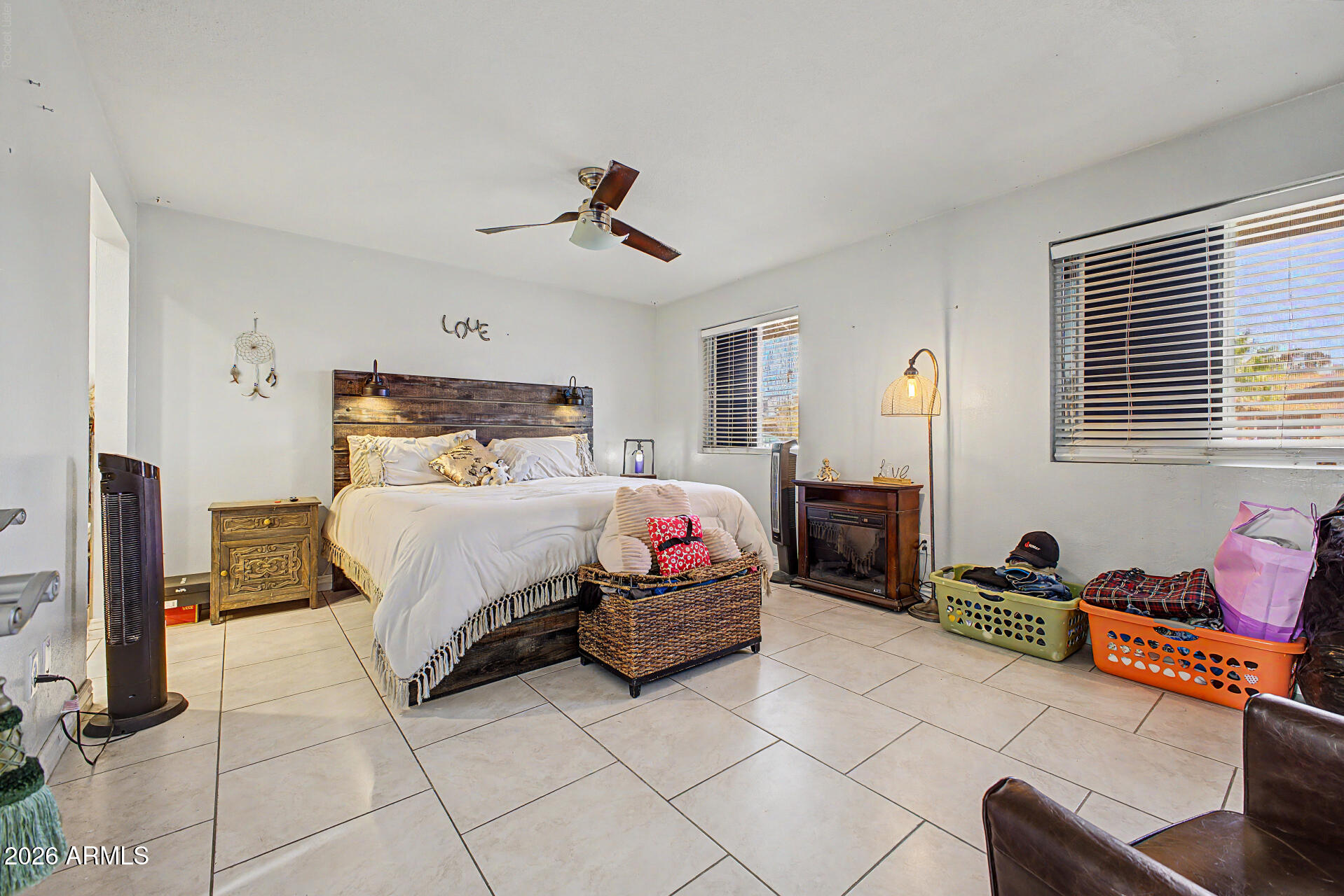 ROADRUNNER ESTATES WEST UNIT 3 LOTS 213 THRU 365 - Residential