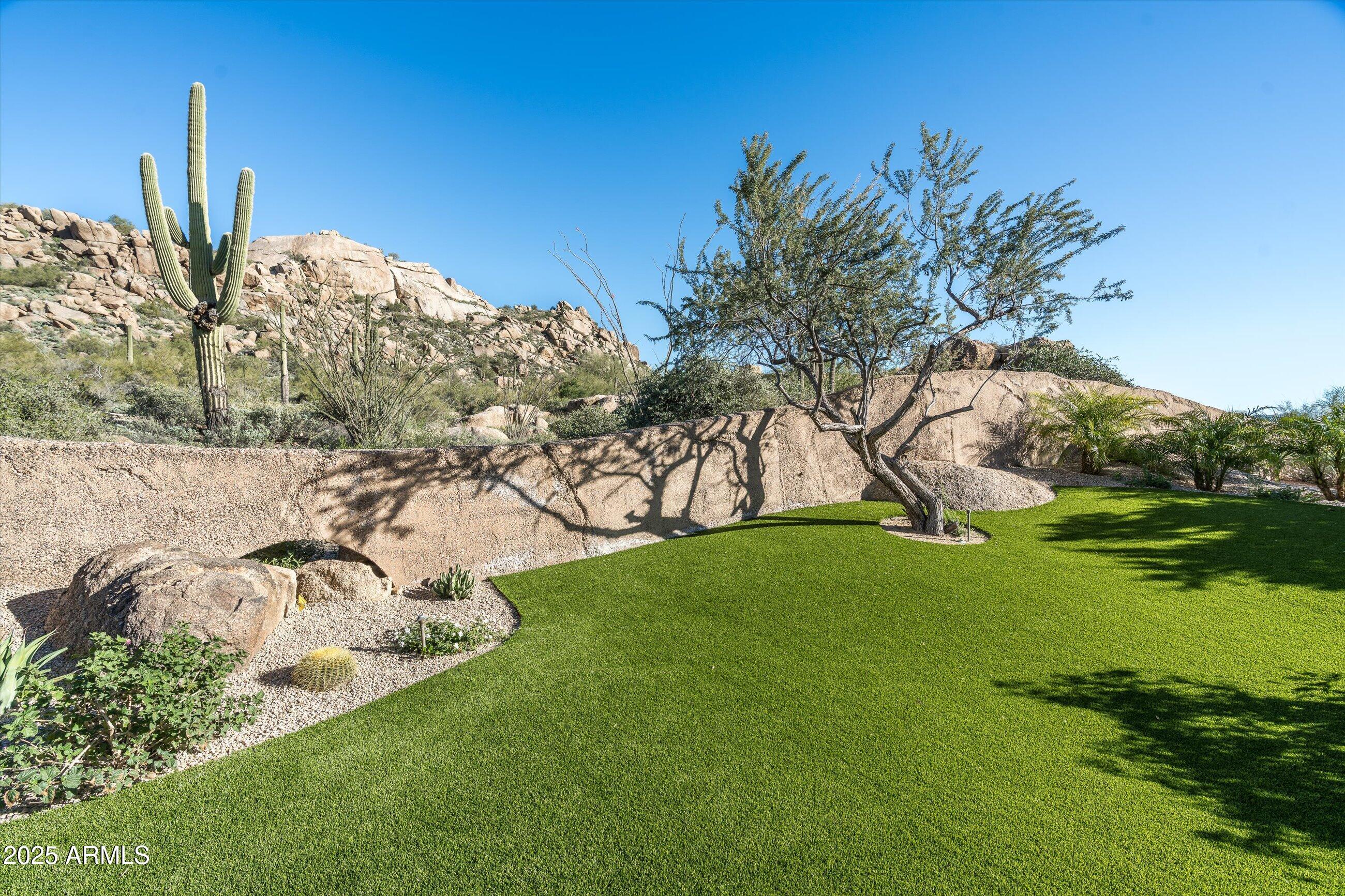 ESTANCIA - Residential