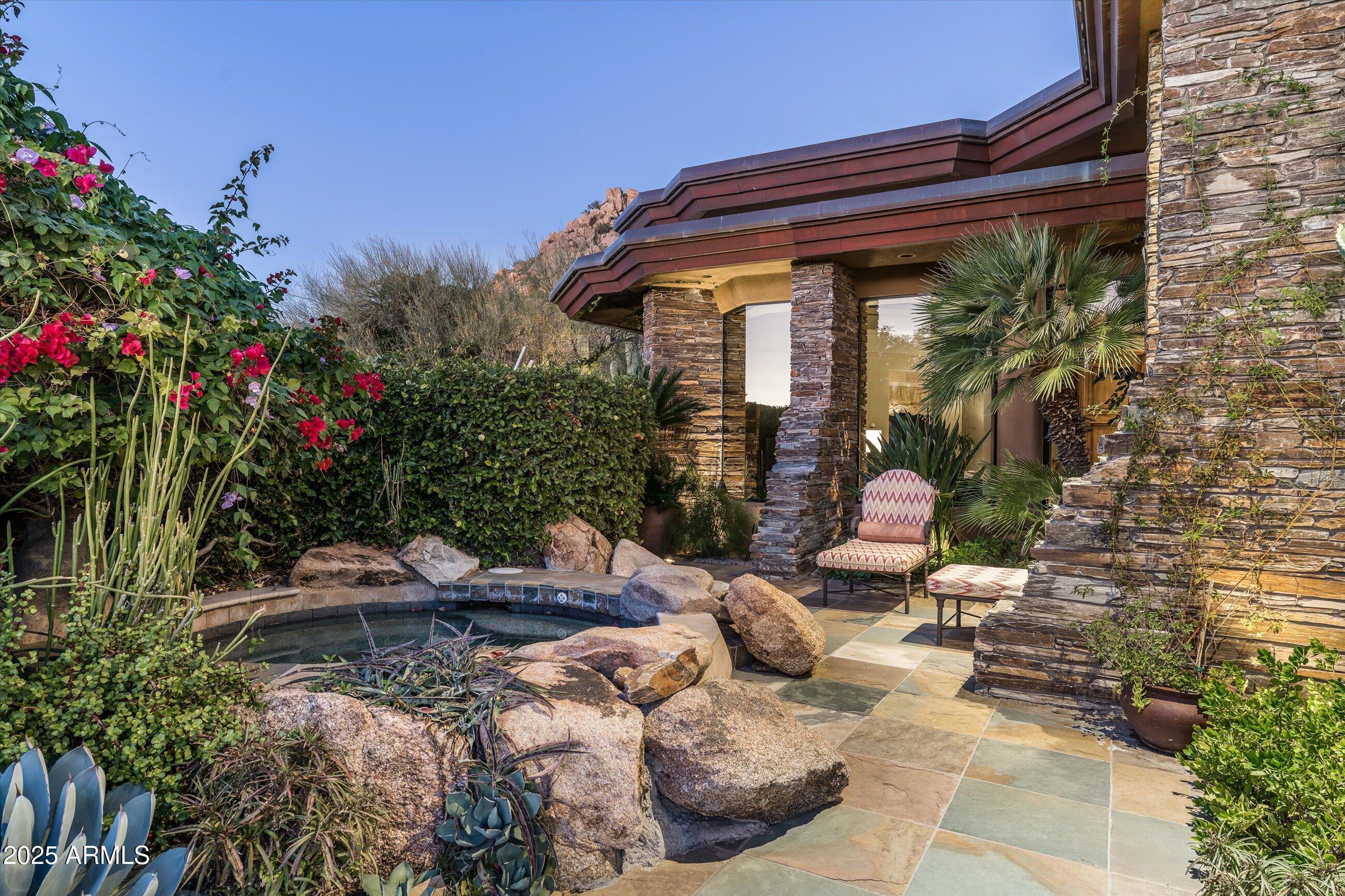 ESTANCIA - Residential