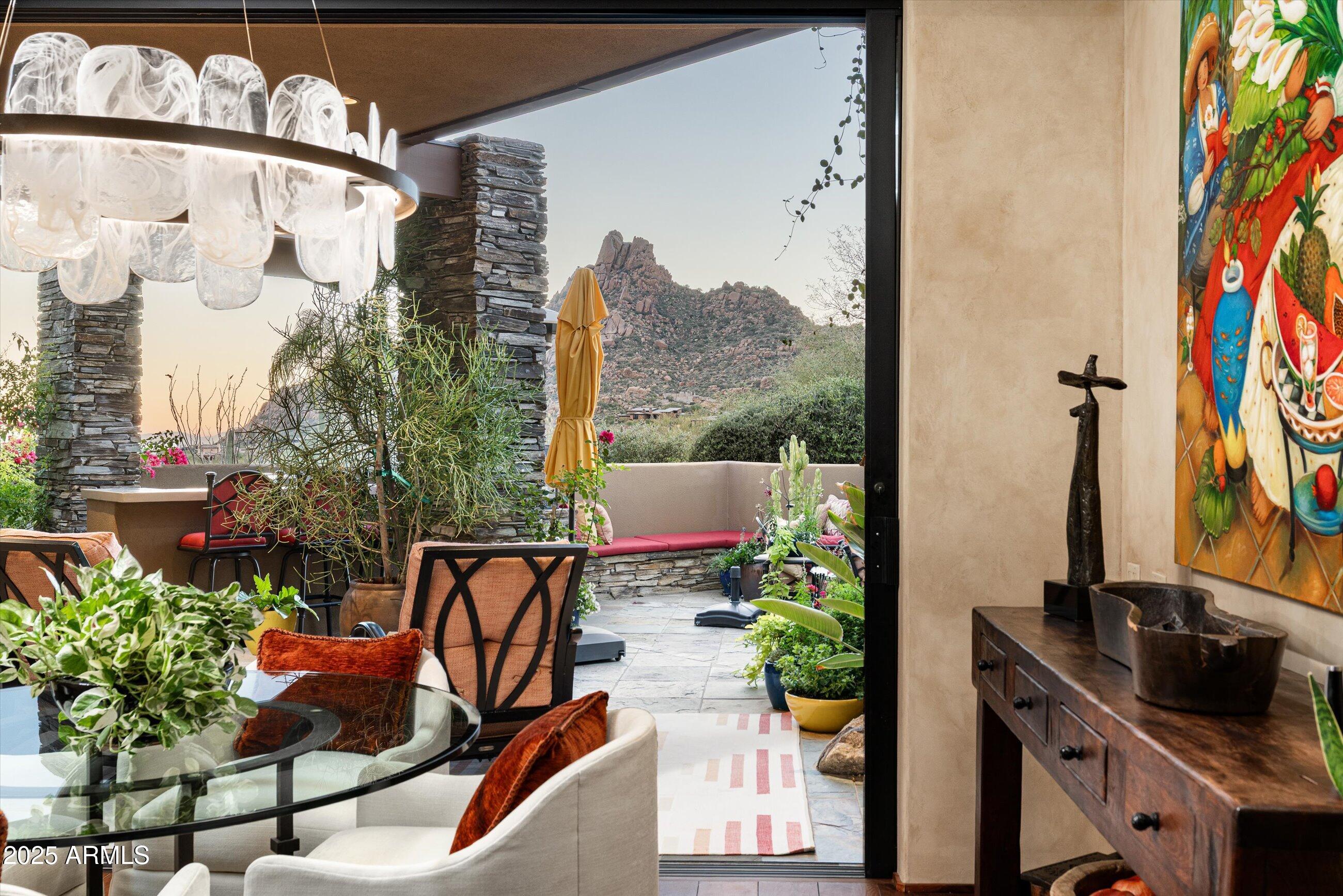 ESTANCIA - Residential
