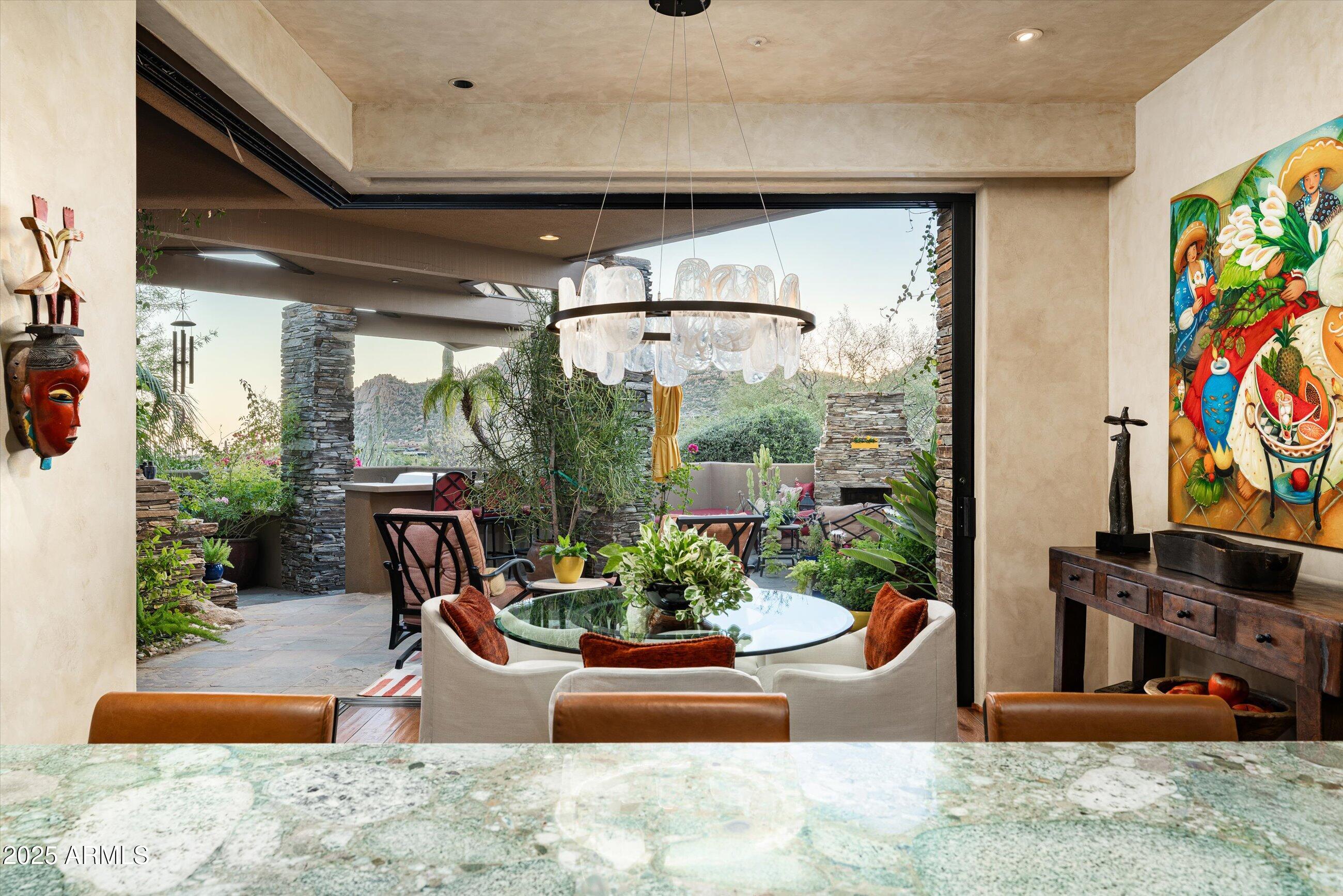 ESTANCIA - Residential